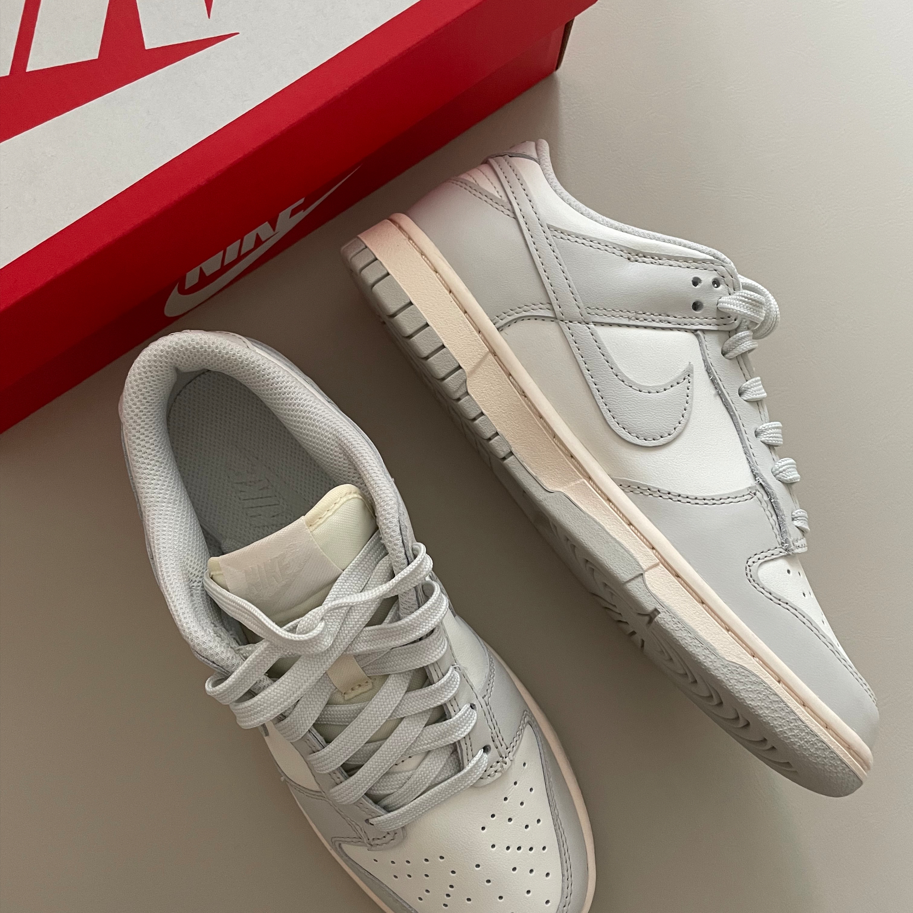 (W) Nike Dunk Low Light Bone 착용 스타일