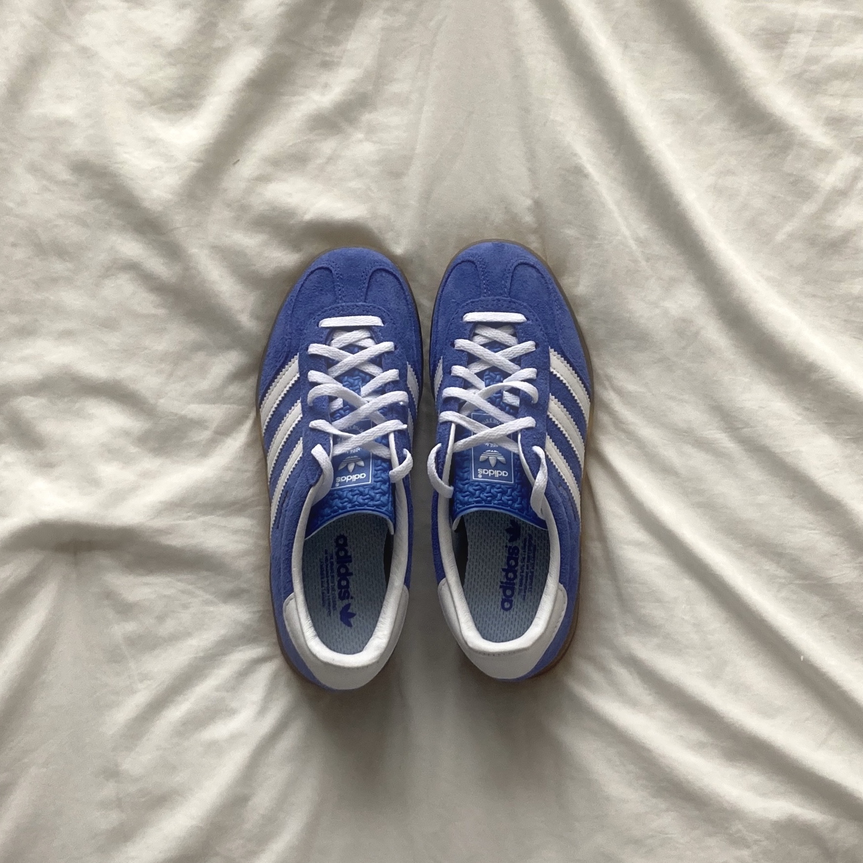 (W) Adidas Gazelle Indoor Blue Fusion Cloud White 착용 스타일 - 3