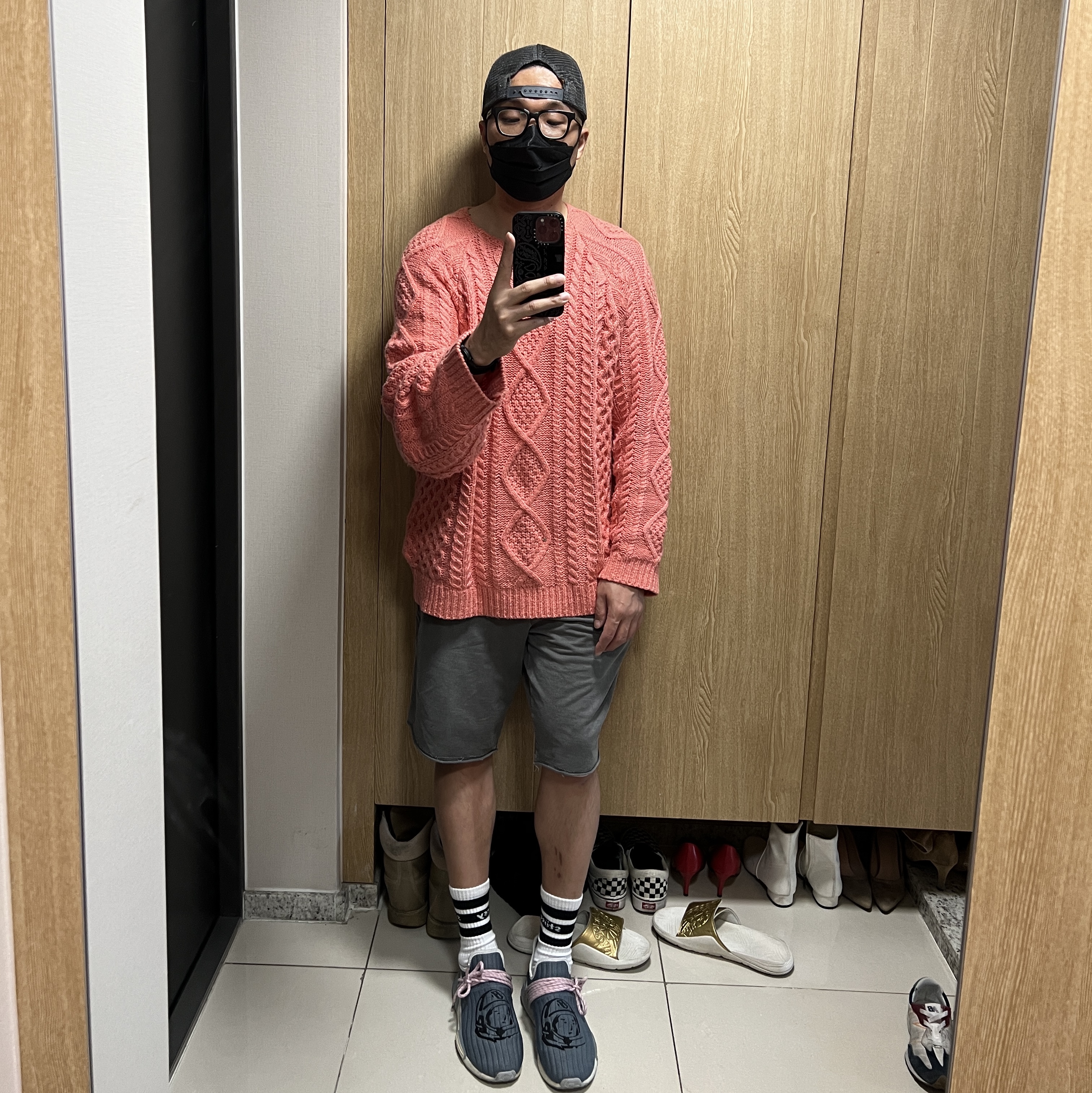 Adidas x Billionaire Boys Club x Pharrell Williams Hu NMD Astronaut, Essentials Cable Knit Coral - 22FW 착용 스타일