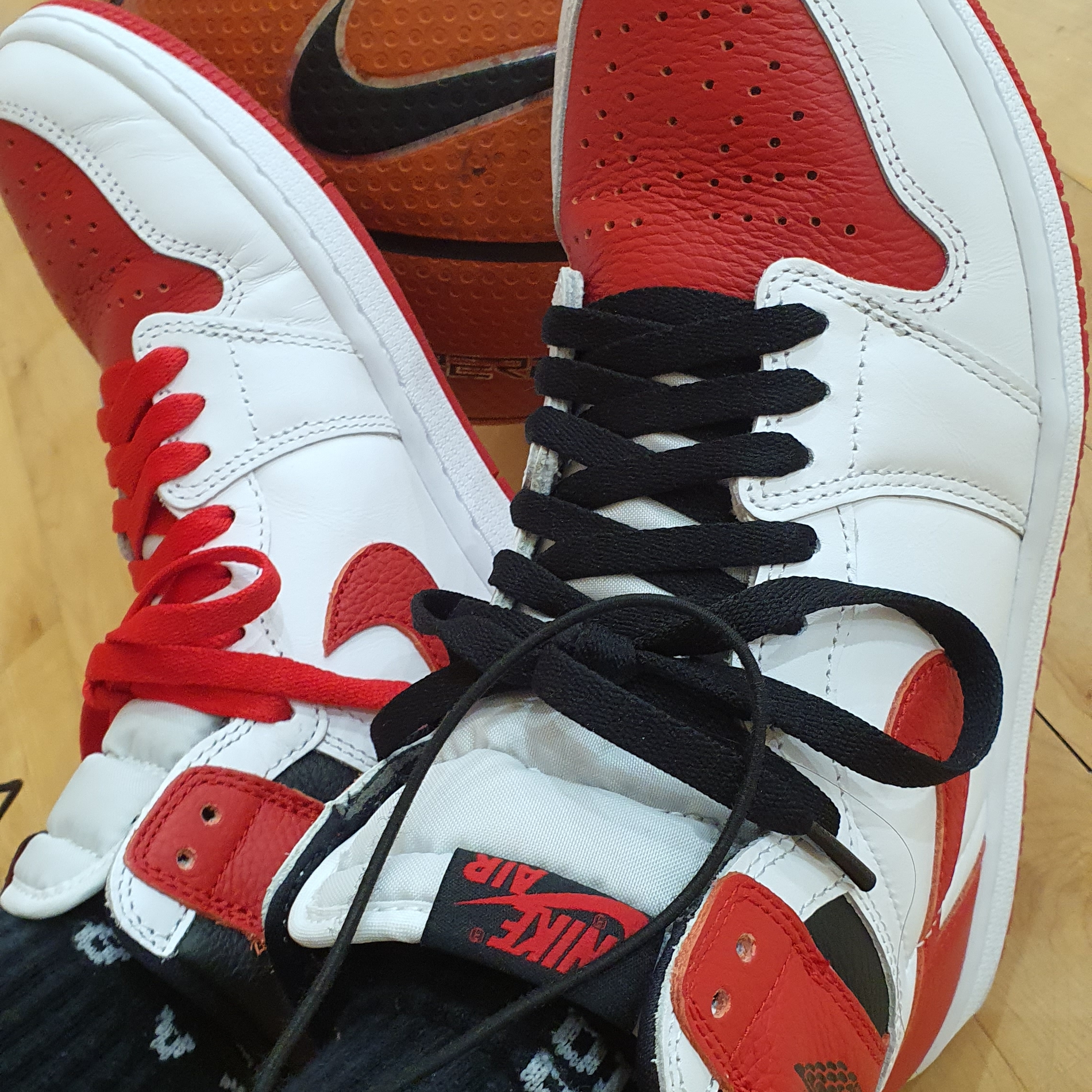 Jordan 1 Retro High OG Heritage 착용 스타일 - 2