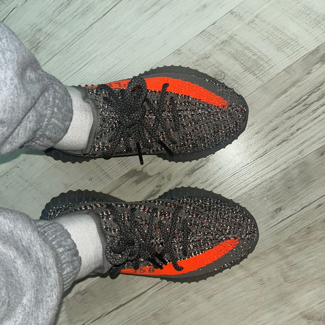 Adidas Yeezy Boost 350 V2 Beluga - Reflective 착용 스타일 - 4