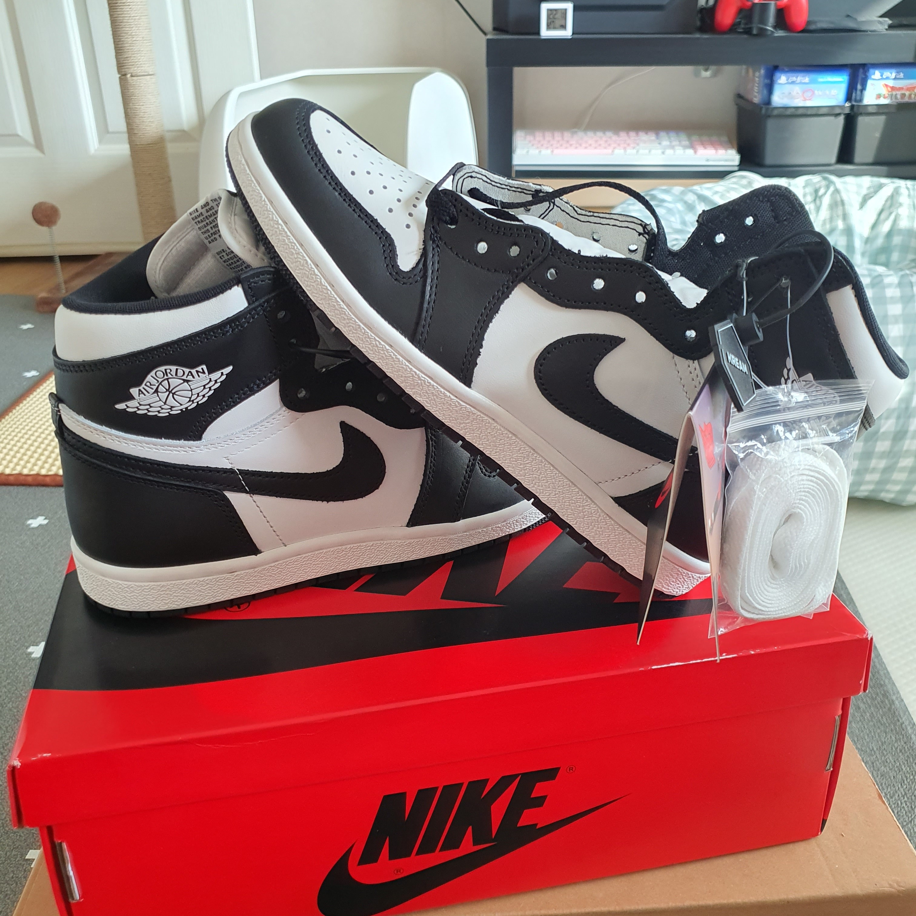 Jordan 1 High 85 Black White 착용 스타일 - 1