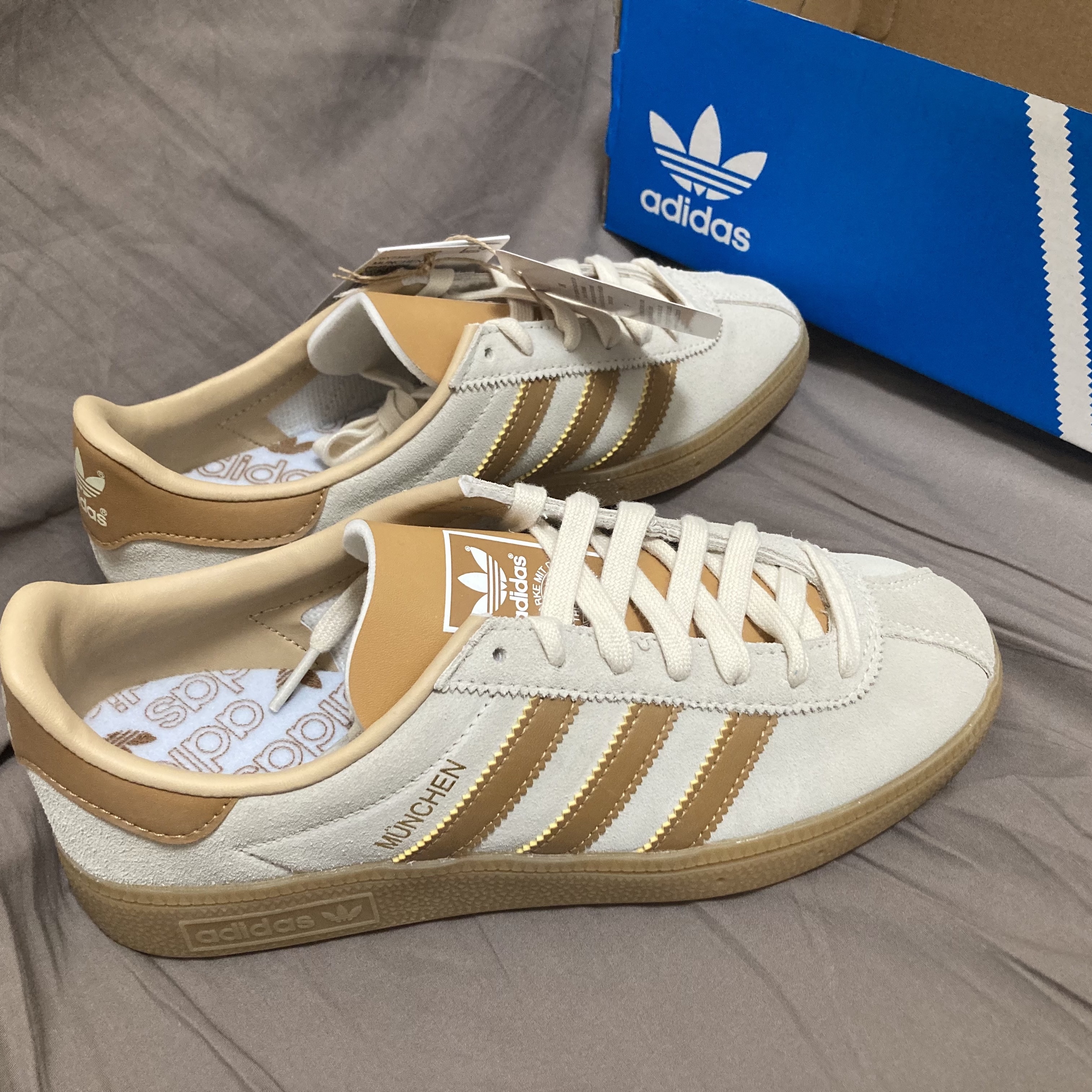 Adidas City Series Munchen Cream White Mesa 착용 스타일 - 1