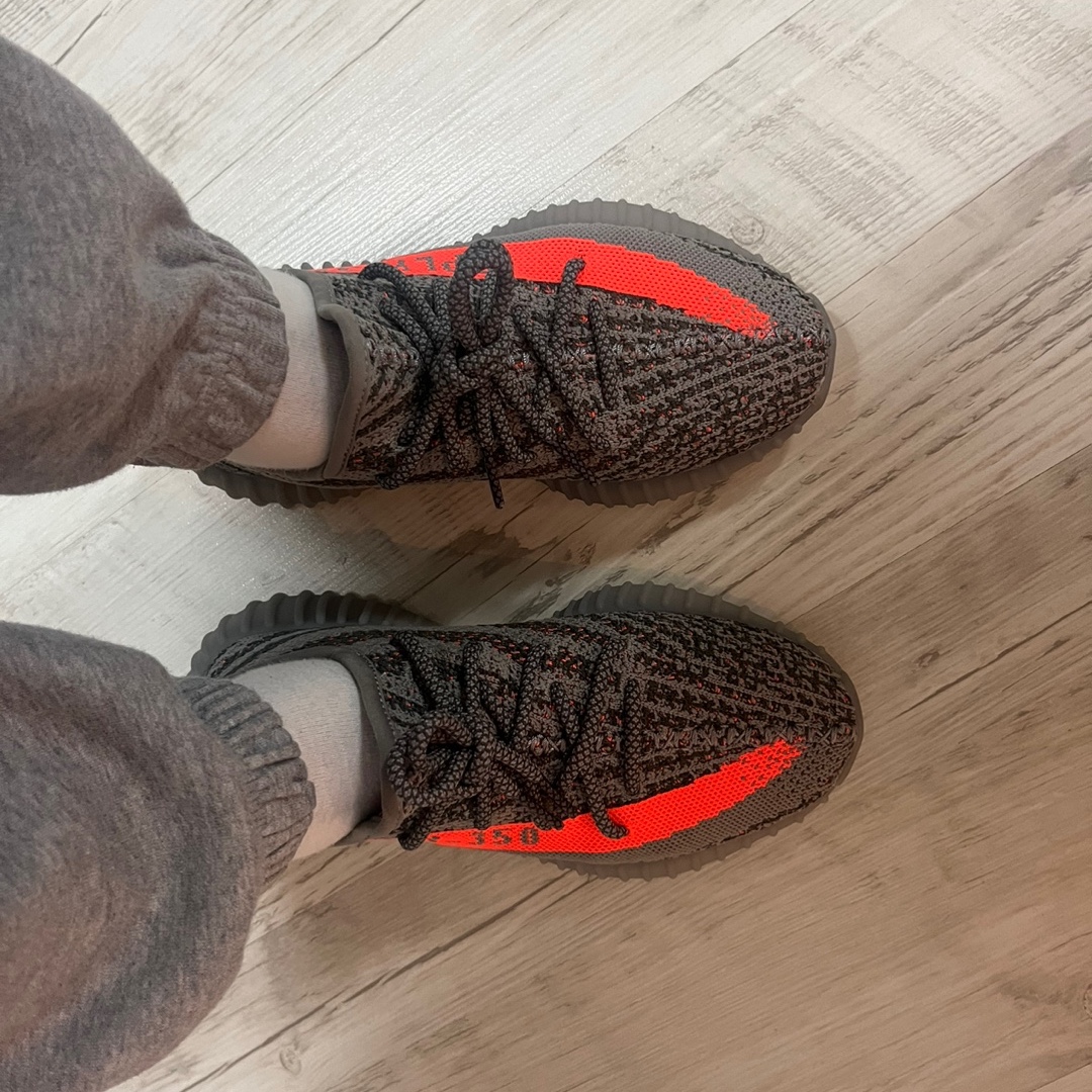 Adidas Yeezy Boost 350 V2 Beluga - Reflective 착용 스타일 - 1