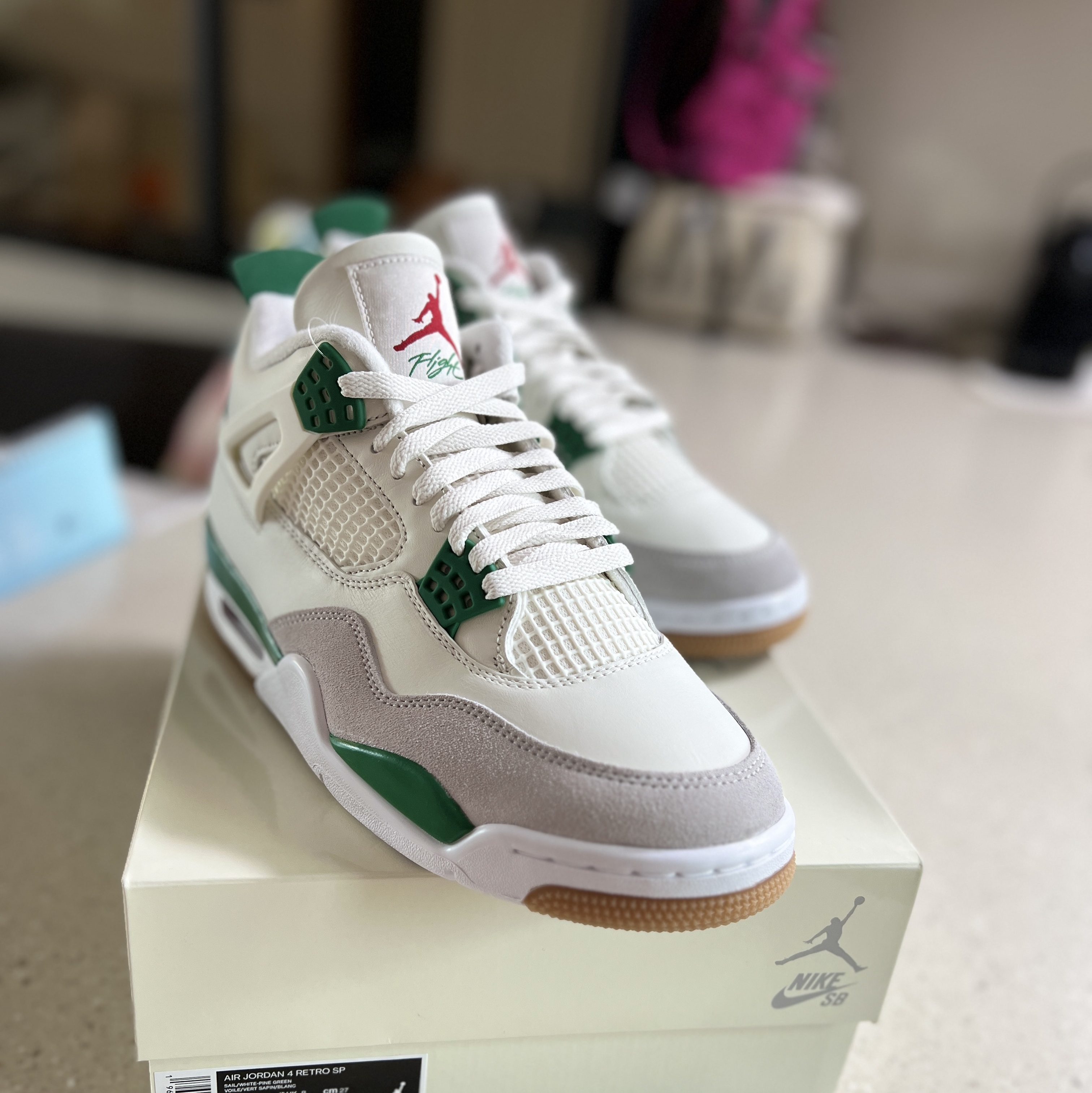Jordan 4 x Nike SB Retro SP Pine Green 착용 스타일 - 2