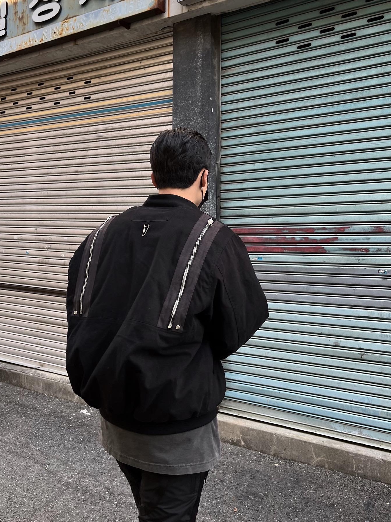 Undermycar Rumlow Back Zip Cotton Garment Bomber Dark Gull - 22FW, Reebok x Kanghyuk Premier Road Modern Mid Black 착용 스타일 - 2