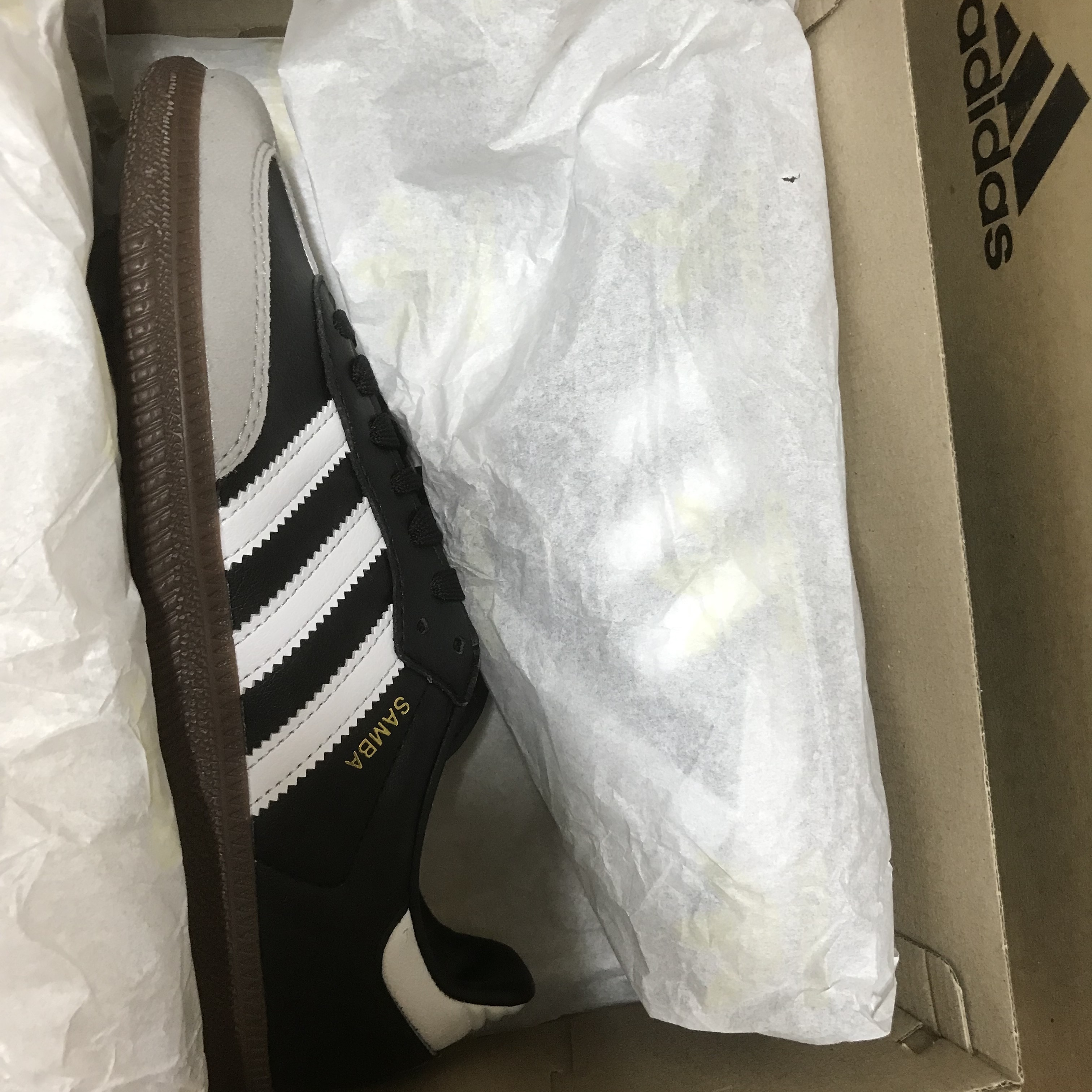 Adidas Samba Vegan Black White 착용 스타일