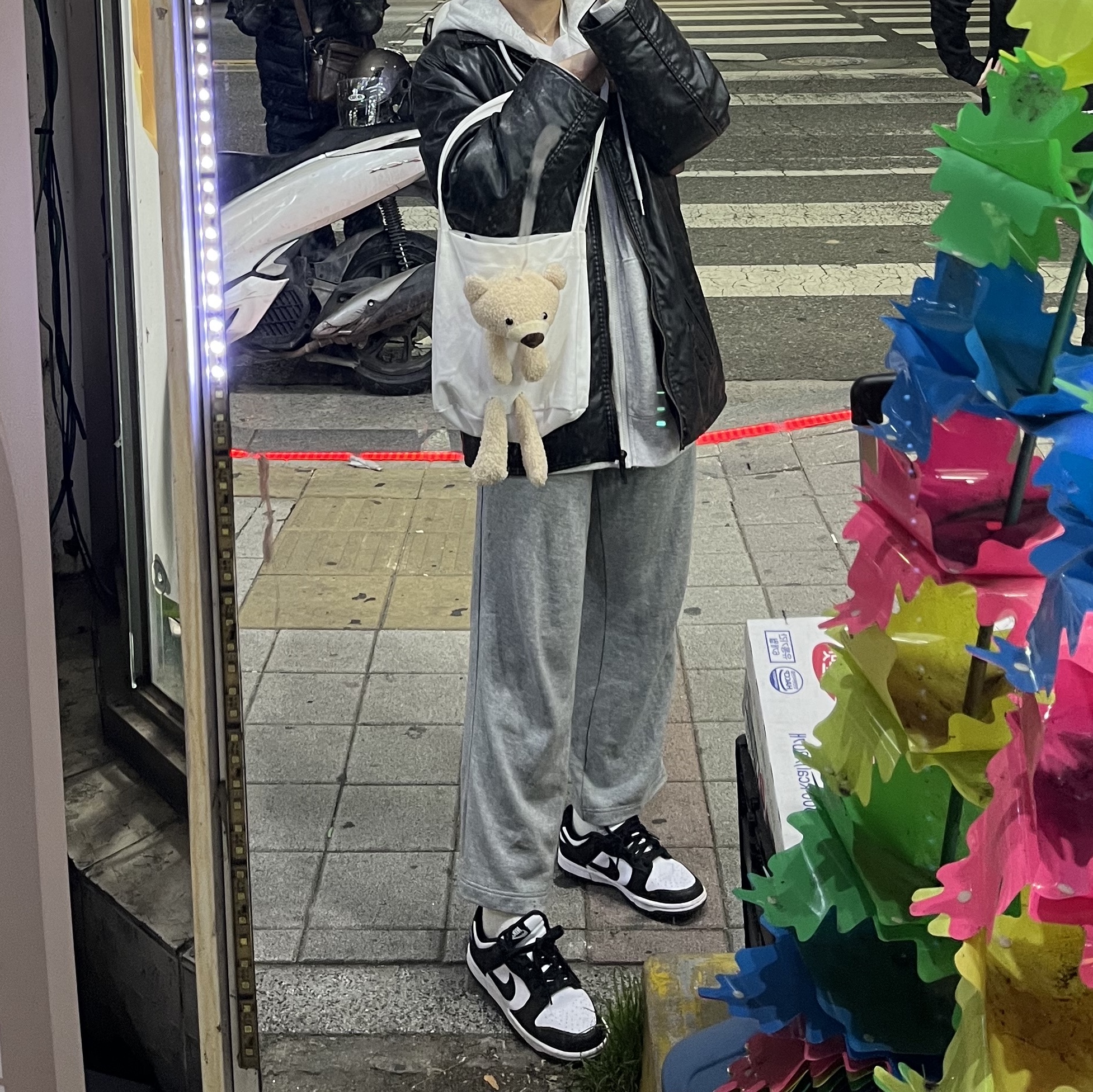 (W) Nike Dunk Low Black 착용 스타일
