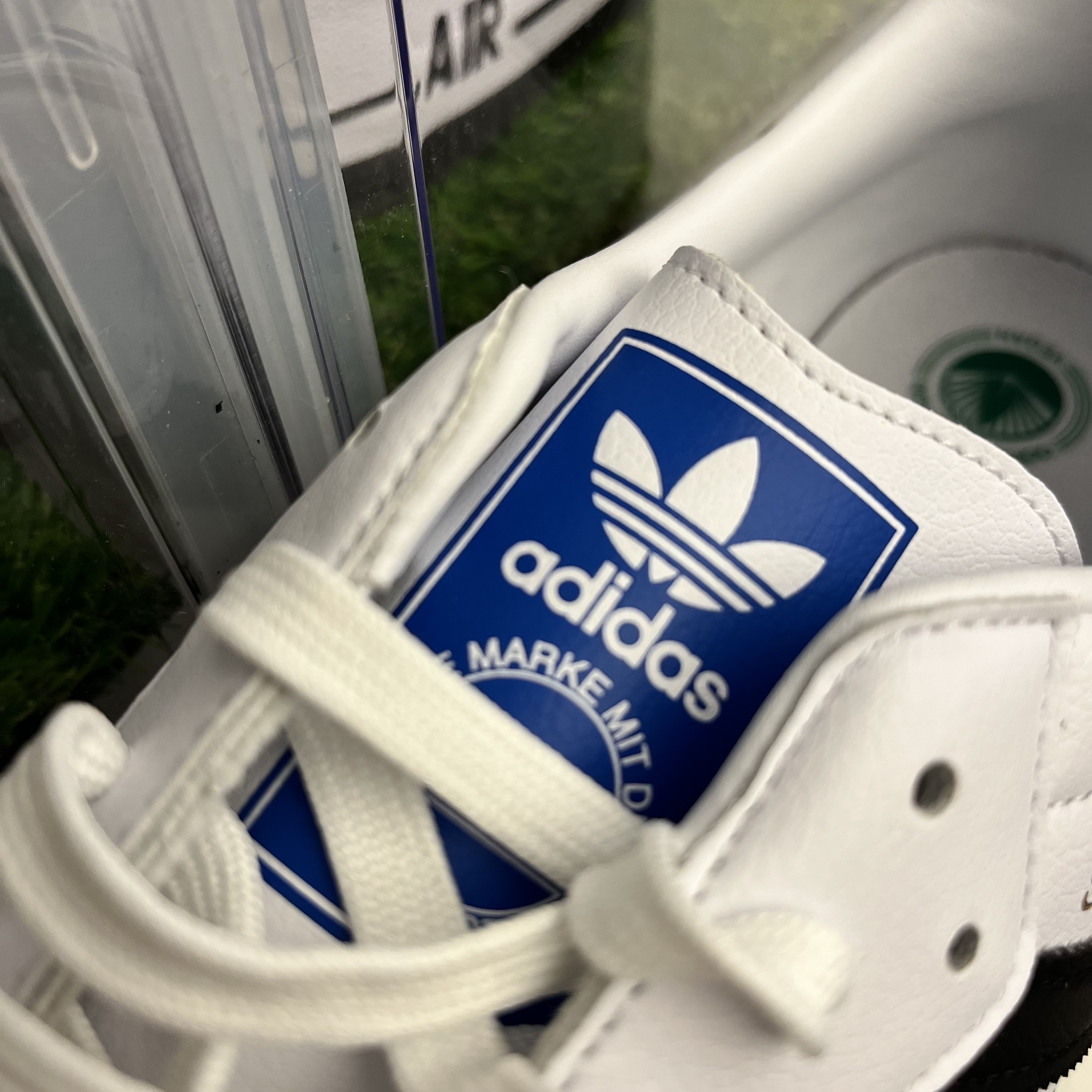 Adidas Samba Vegan White Black 착용 스타일 - 2