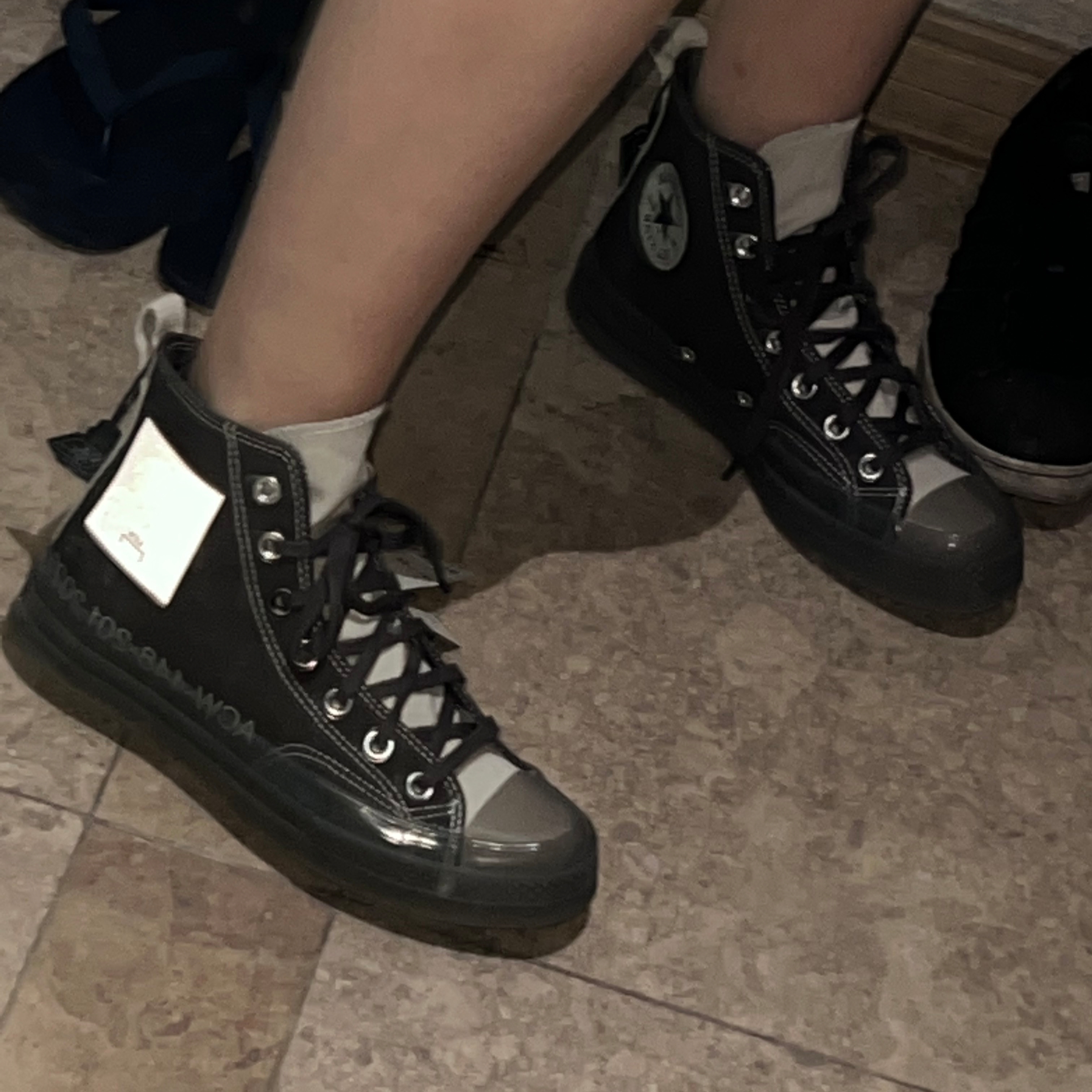 Converse x A-Cold-Wall Chuck 70 Hi Pavement 착용 스타일 - 1