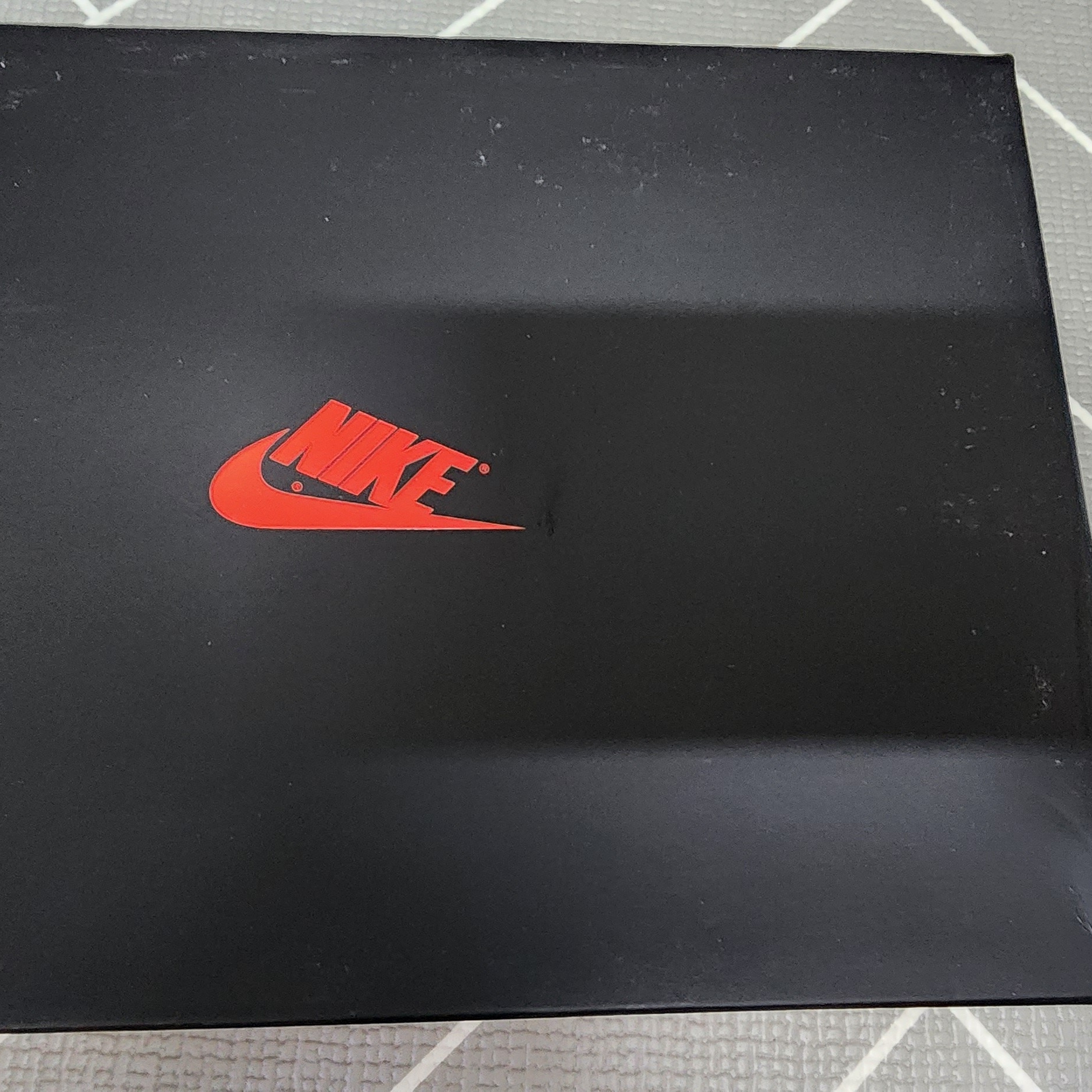 (W) Jordan 1 Elevate Low White and Wolf Grey 착용 스타일 - 1