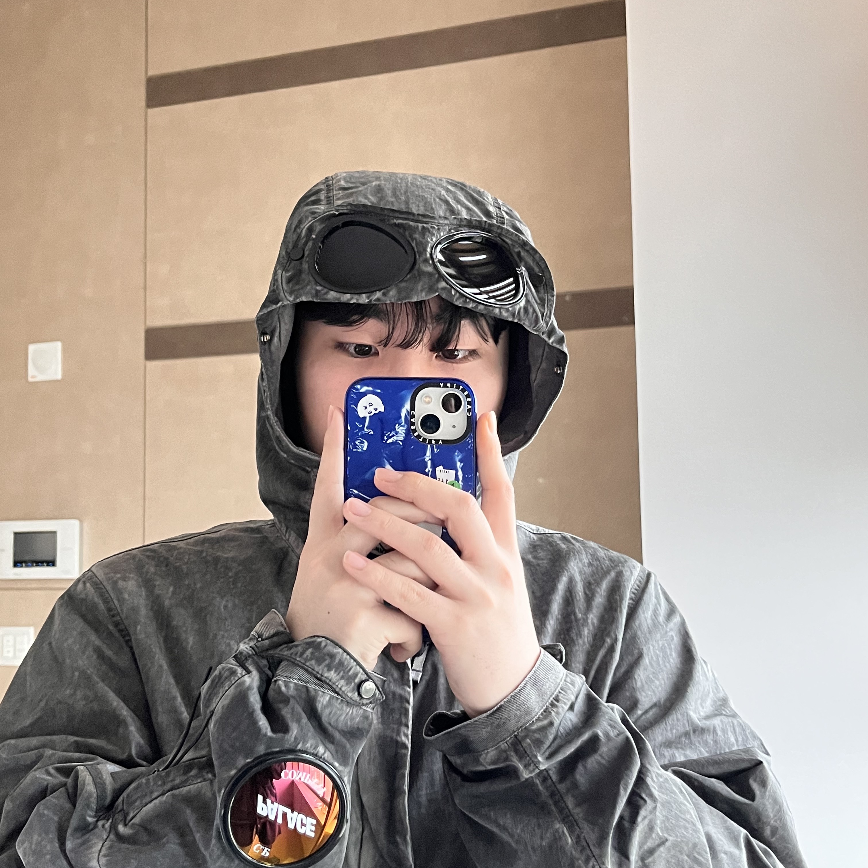 Palace x C.P. Company Shell Goggle Jacket Black - 22FW 착용 스타일 - 1