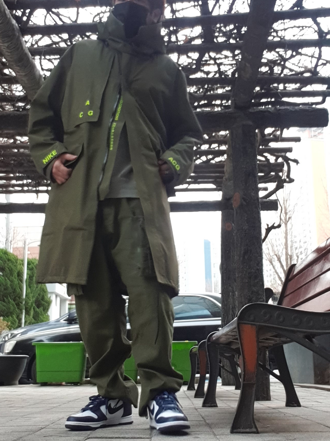 Nike M NRG ACG Gore-Tex Coat Olive, Nike Dunk High Retro Championship Navy 착용 스타일