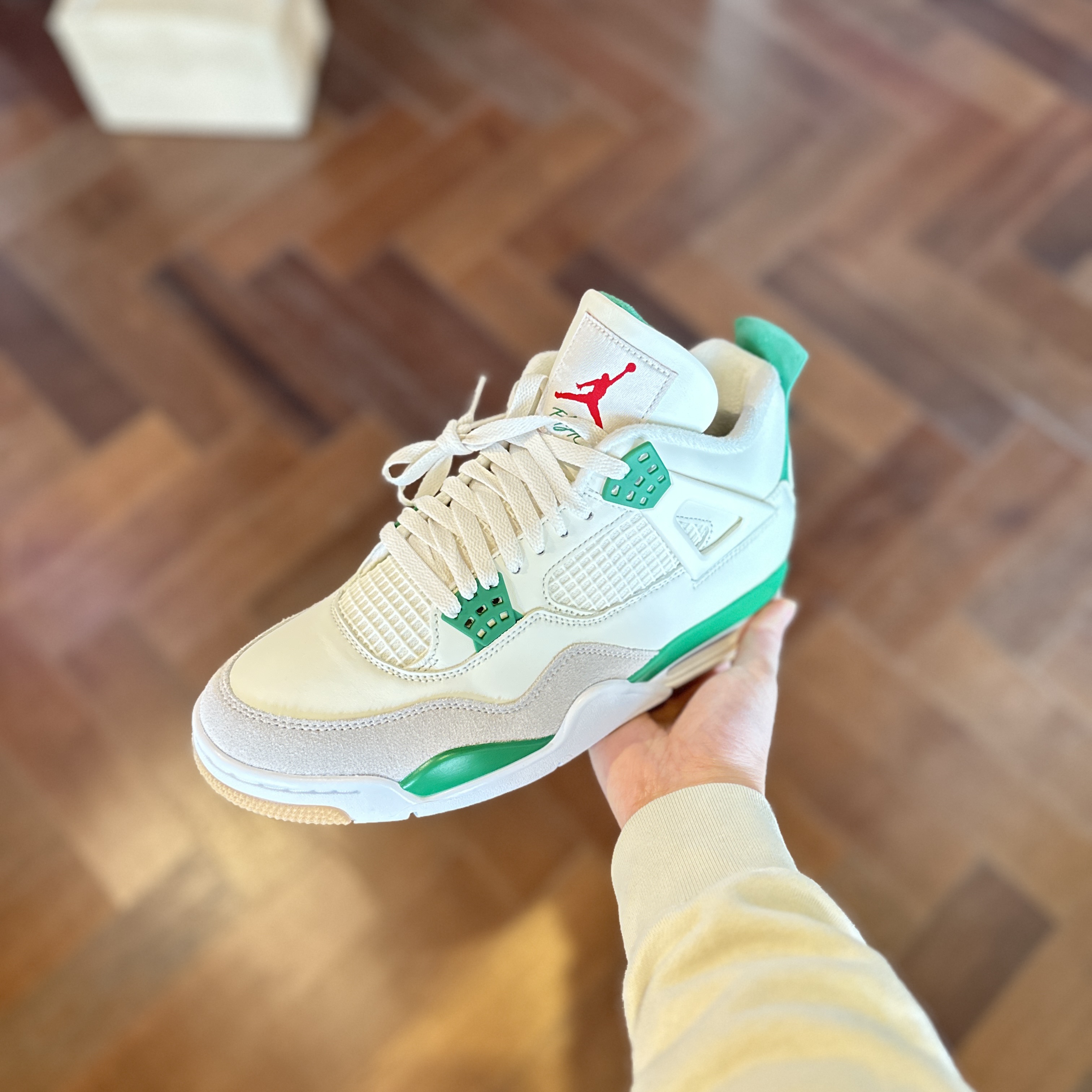 Jordan 4 x Nike SB Retro SP Pine Green 착용 스타일 - 2