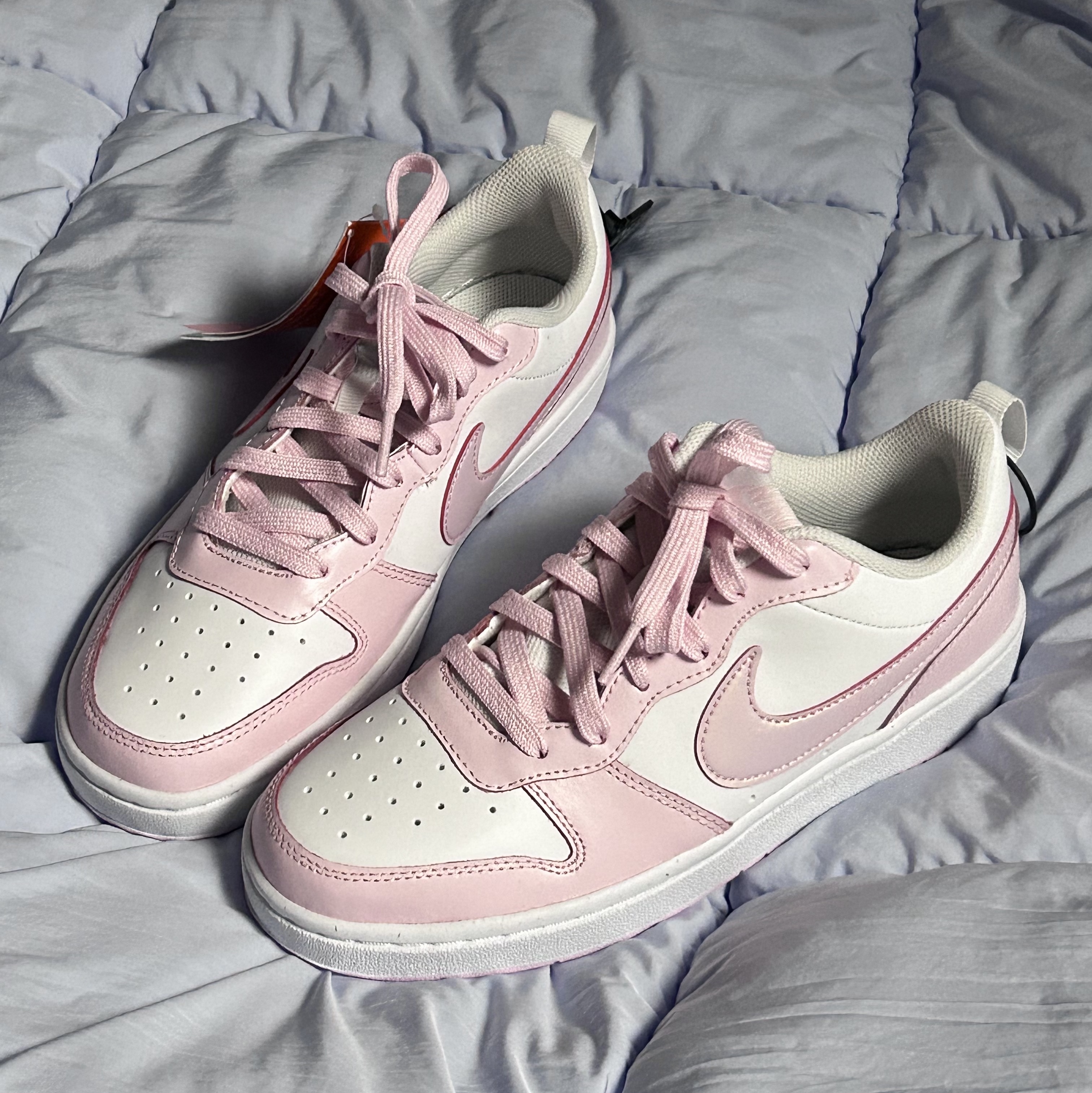 (GS) Nike Court Borough 2 SE White Pink Foam 착용 스타일