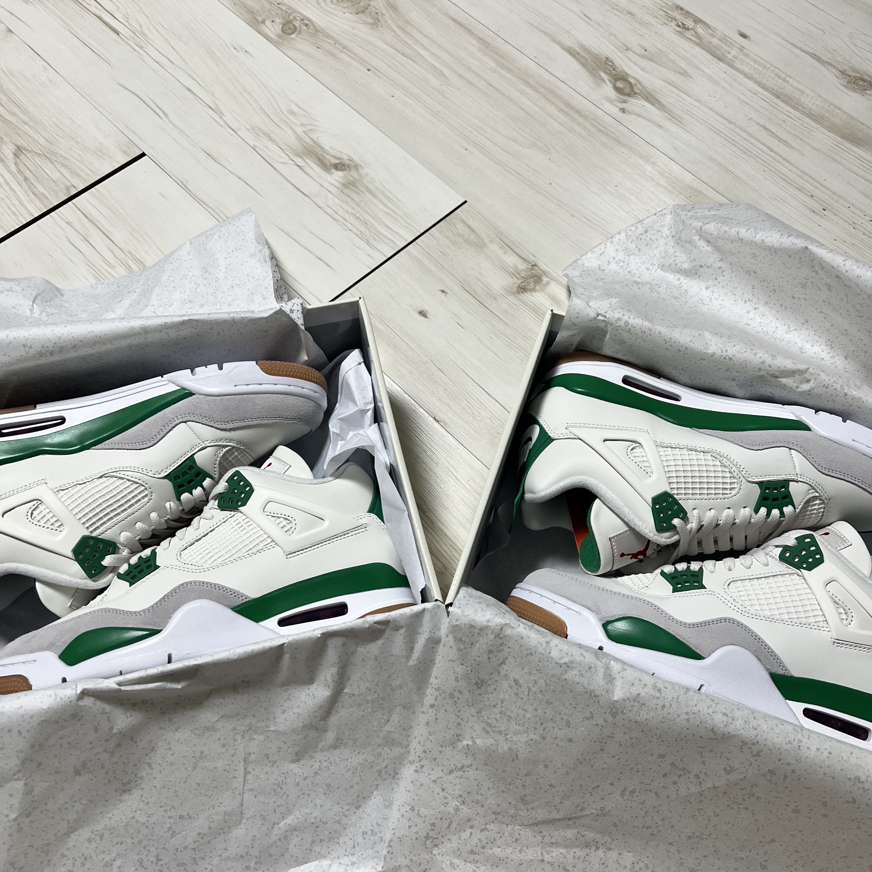 Jordan 4 x Nike SB Retro SP Pine Green 착용 스타일 - 3