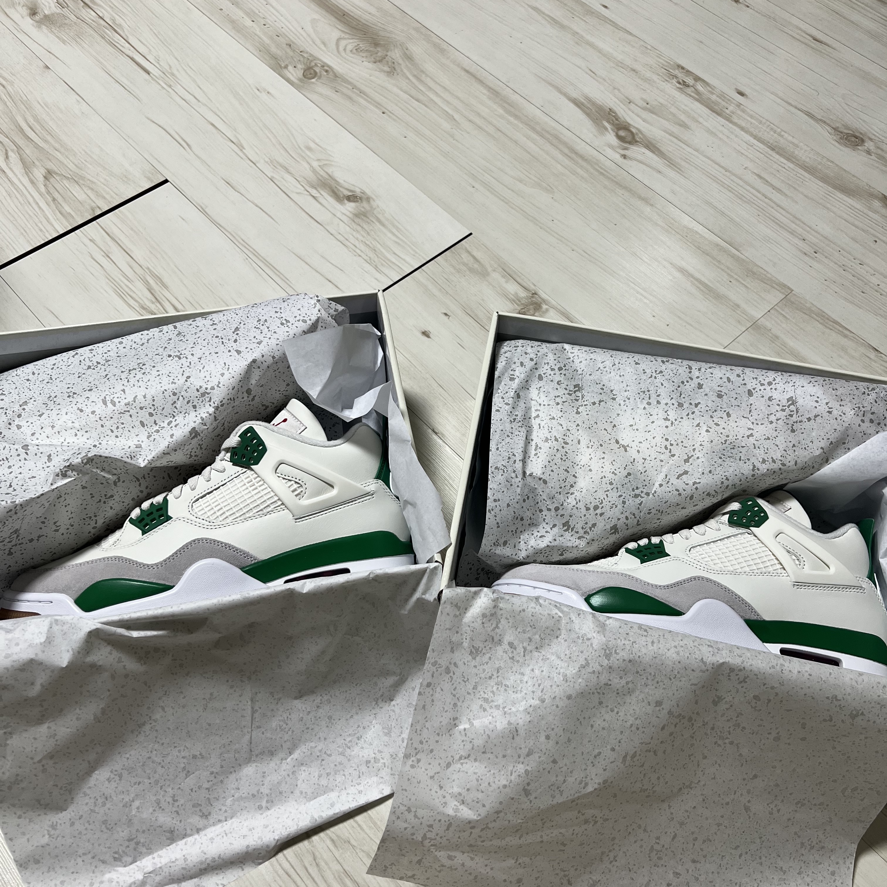 Jordan 4 x Nike SB Retro SP Pine Green 착용 스타일 - 2