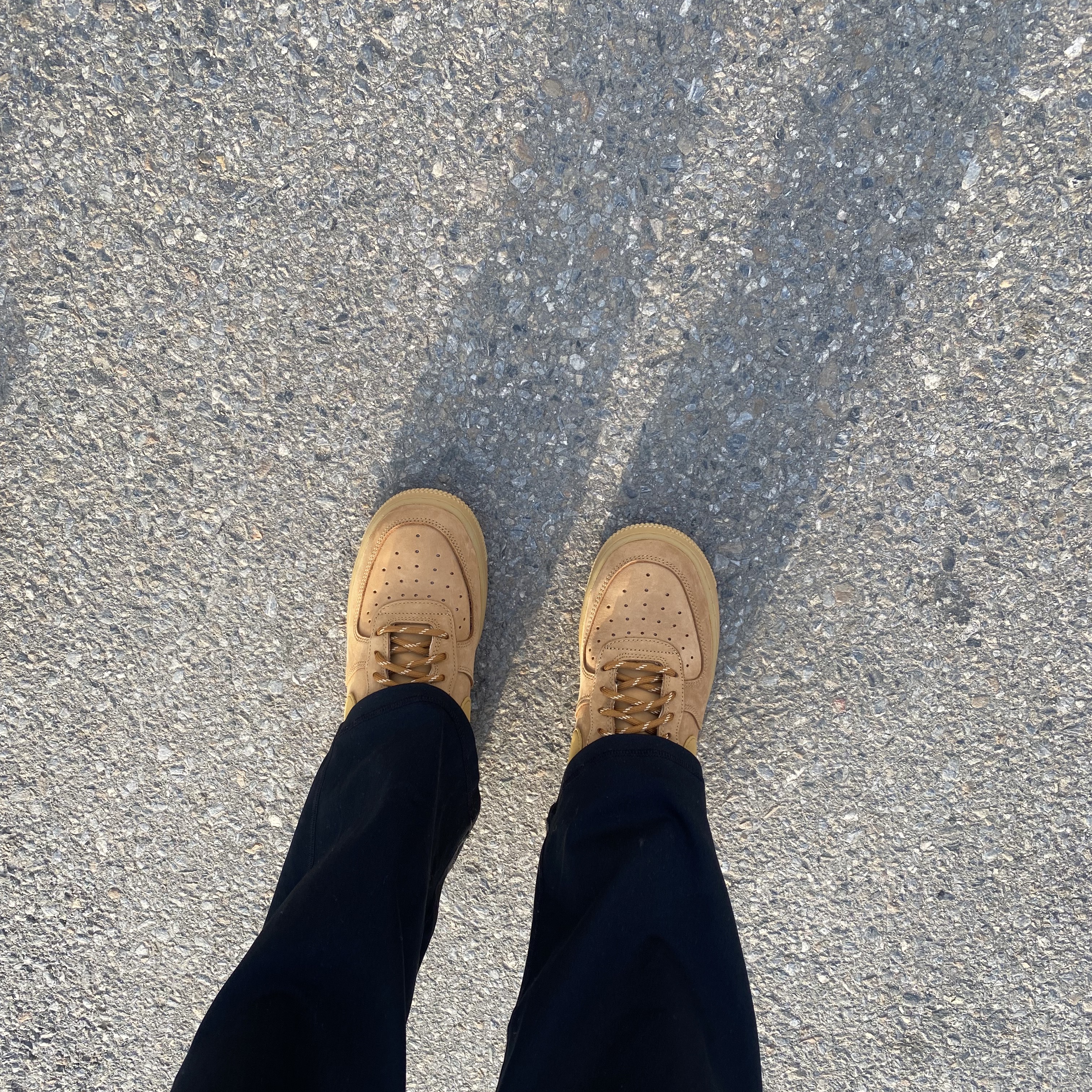 Nike Air Force 1 '07 WB Flax 착용 스타일 - 4