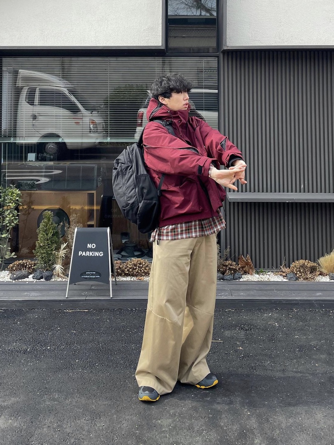 Arc'teryx Mantis 32 Backpack Black 착용 스타일 - 1