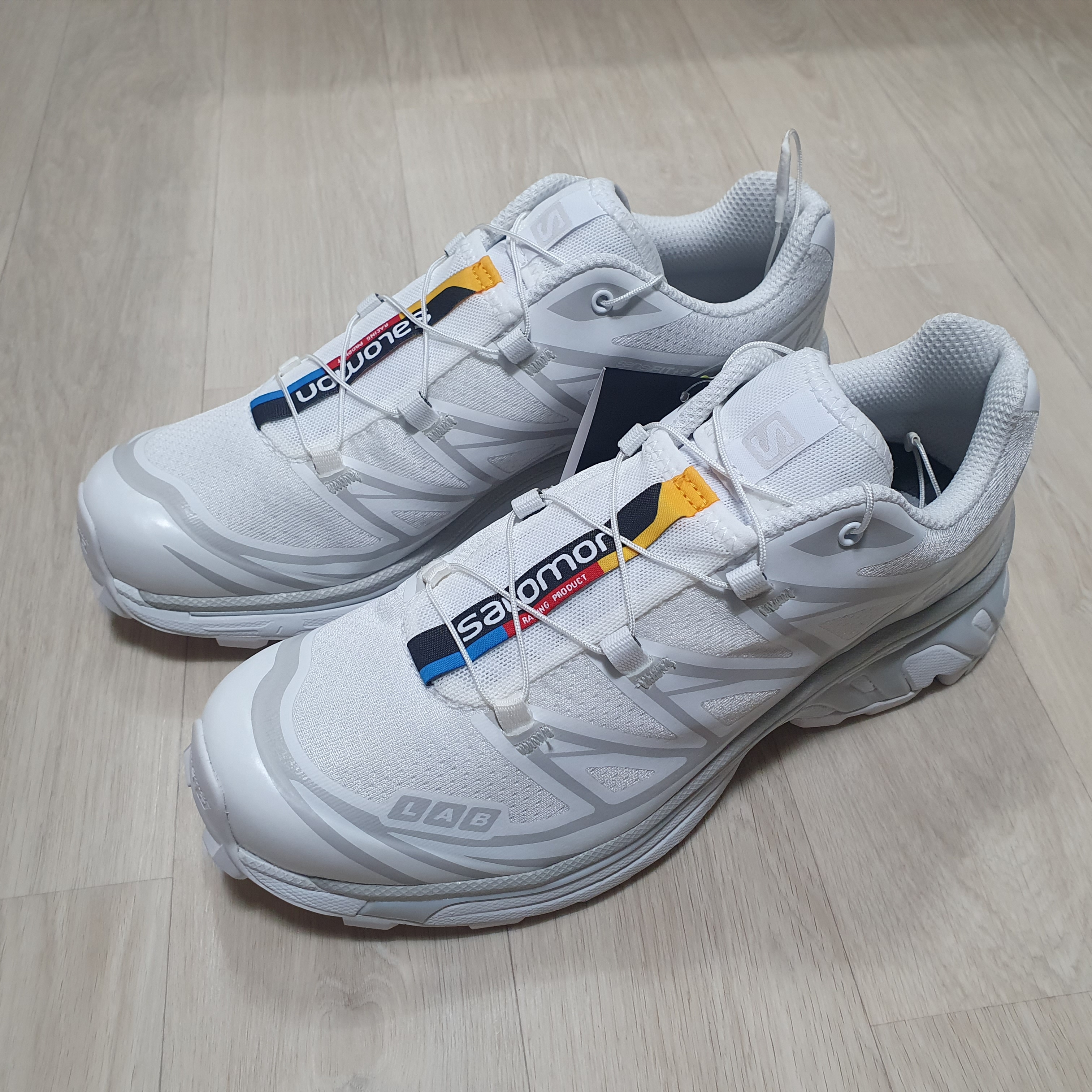 Salomon XT-6 ADV White 착용 스타일