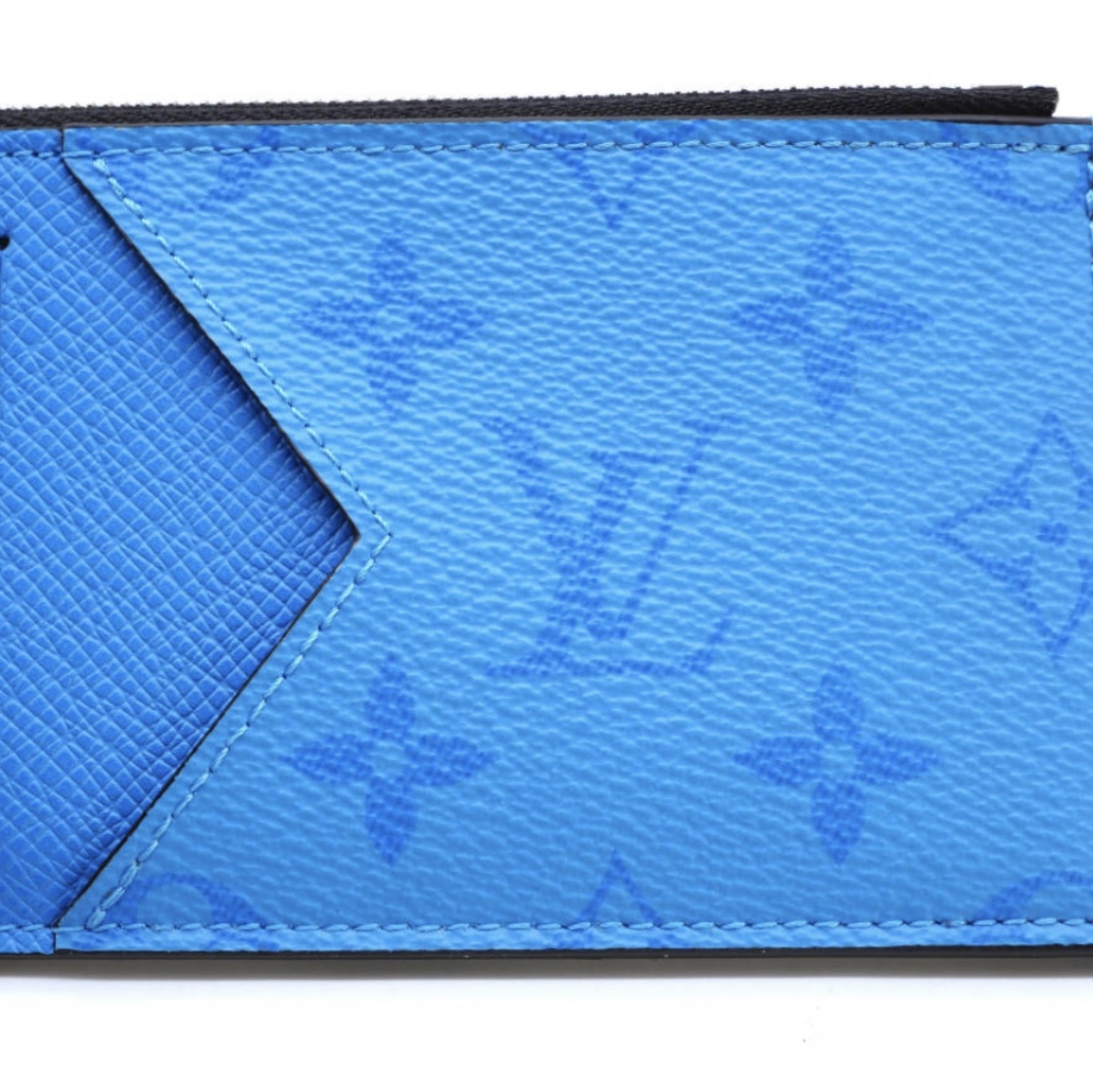 Louis Vuitton Coin Card Holder Taigarama Denim Blue 착용 스타일
