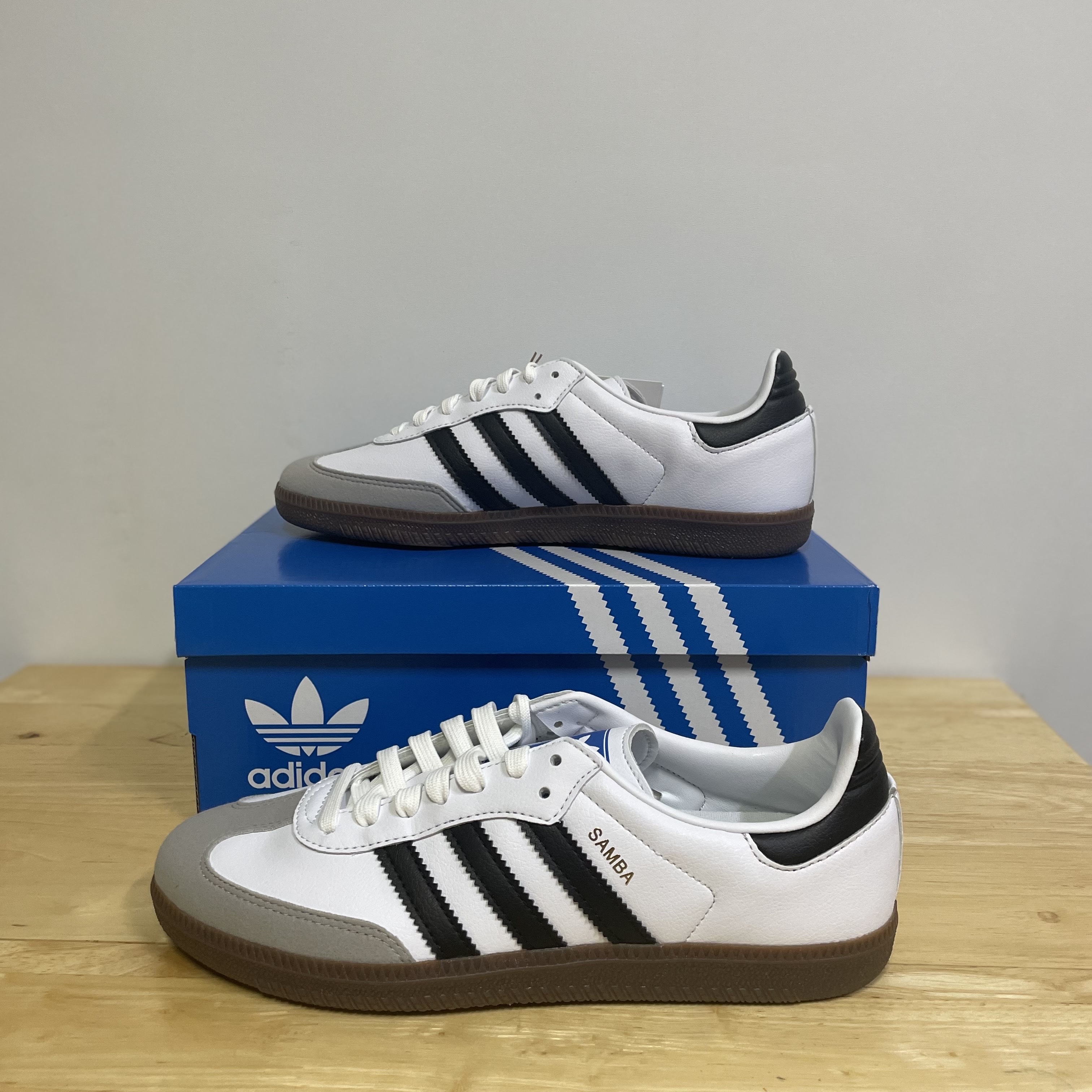 Adidas Samba Vegan White Black 착용 스타일 - 1