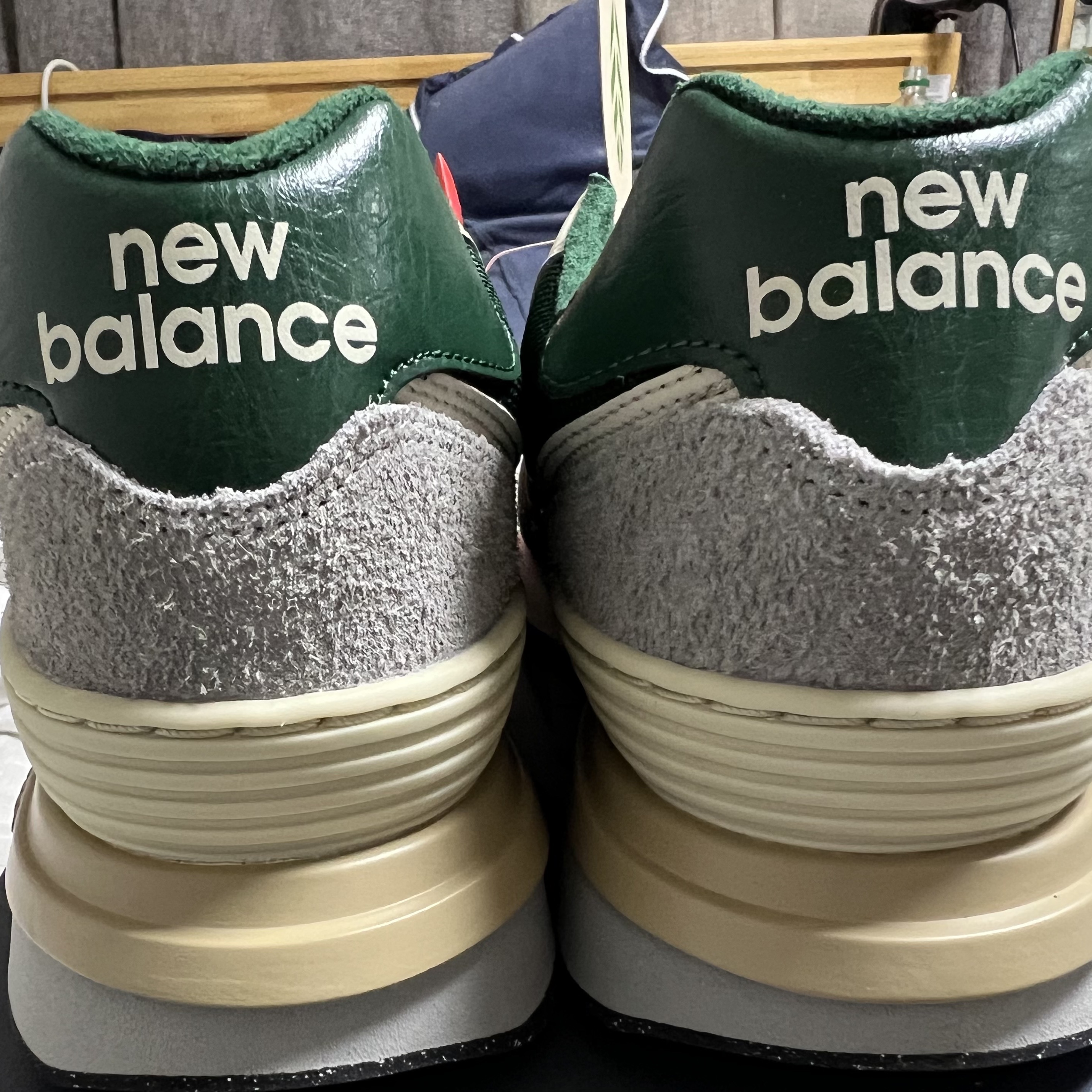 New Balance 574 Legacy Green 착용 스타일 - 3