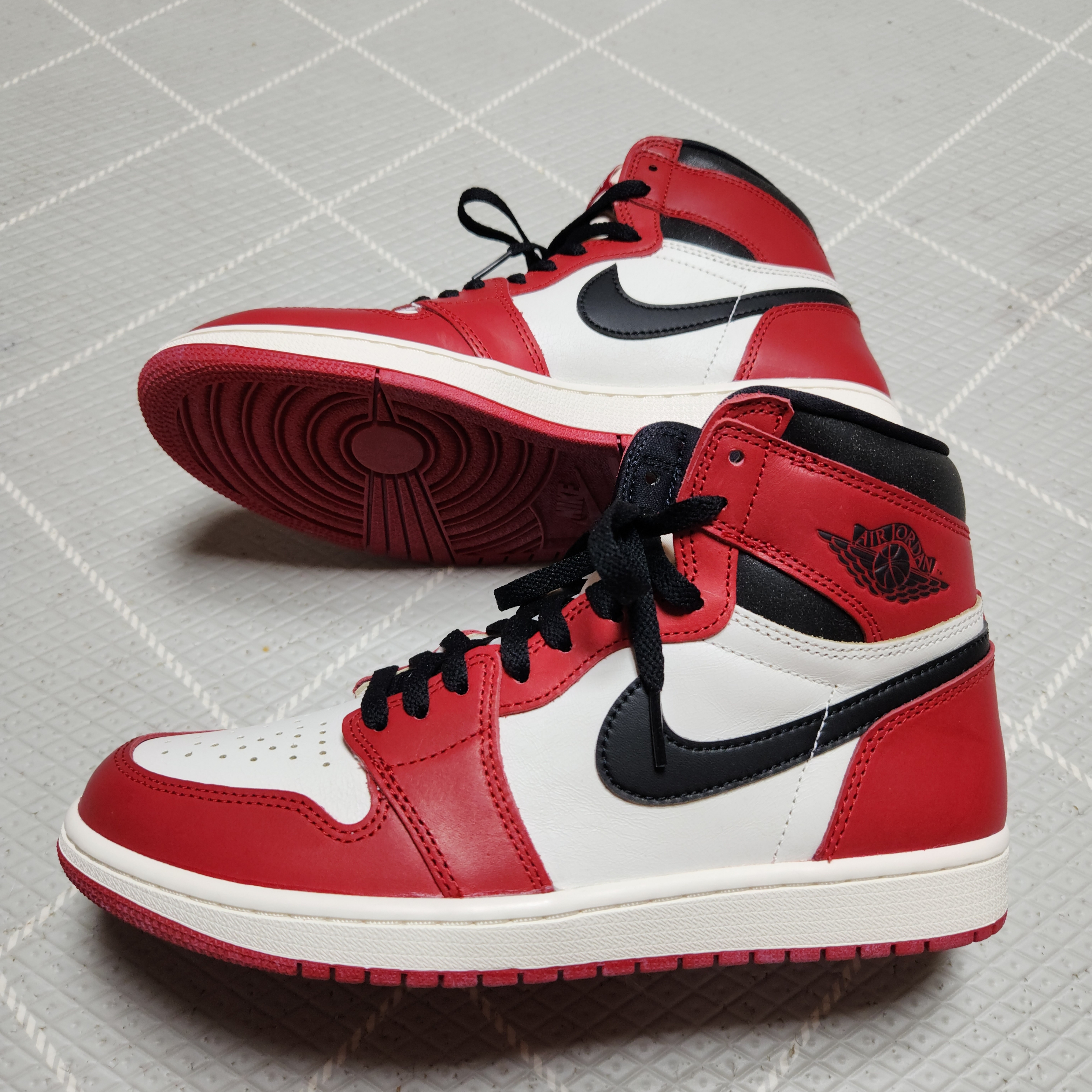 Jordan 1 Retro High OG Chicago 2022 착용 스타일 - 3