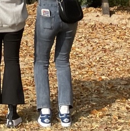 (W) Jordan 1 Low White Grey Blue 착용 스타일 - 3
