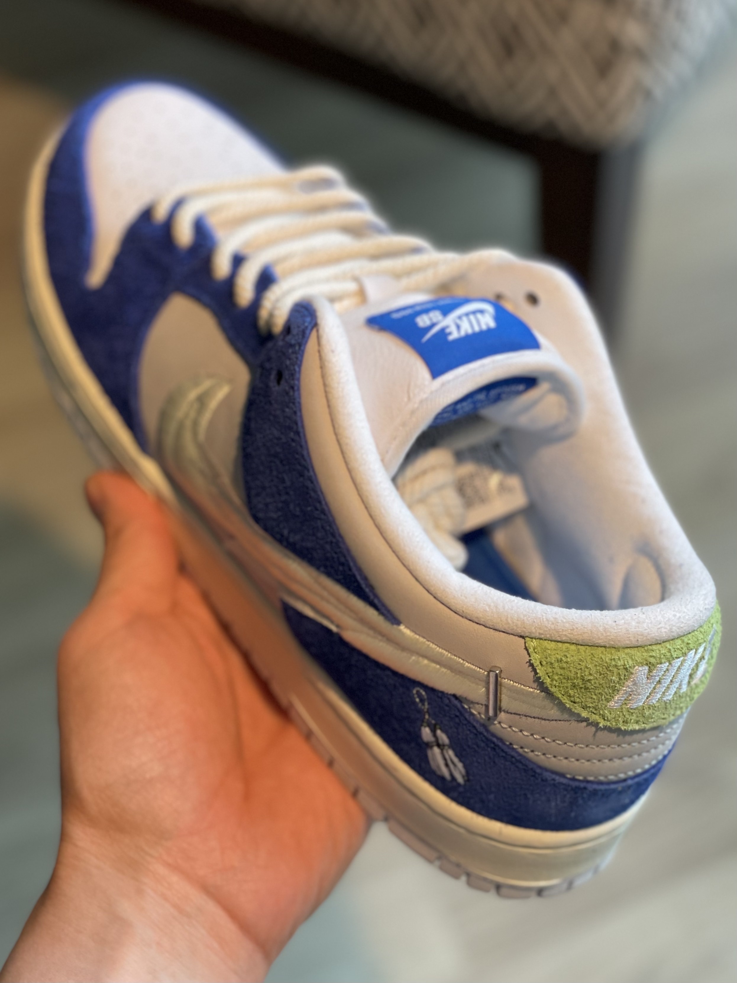 Nike x Fly Streetwear SB Dunk Low Pro Gardenia 착용 스타일