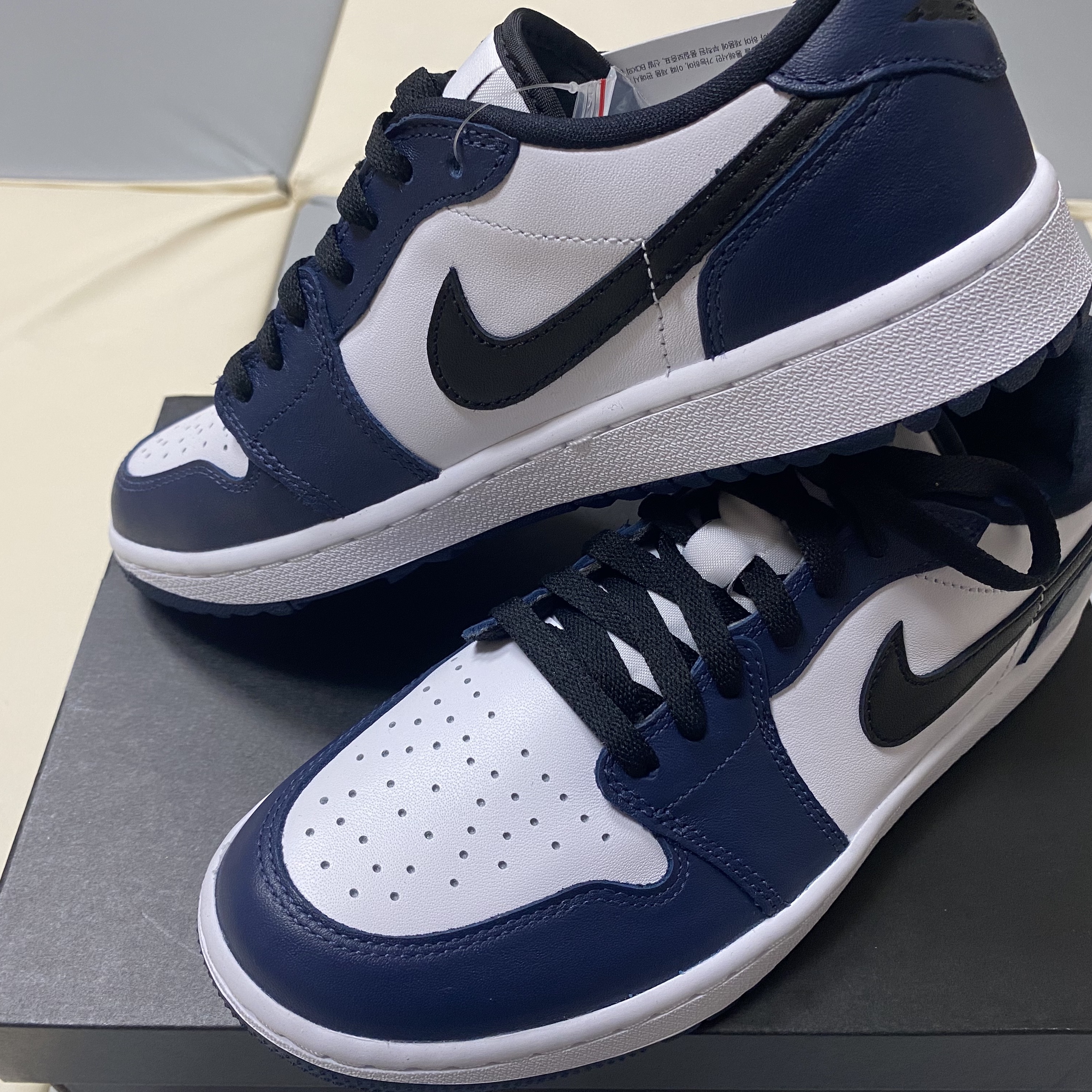 Jordan 1 Low Golf Midnight Navy 착용 스타일 - 2