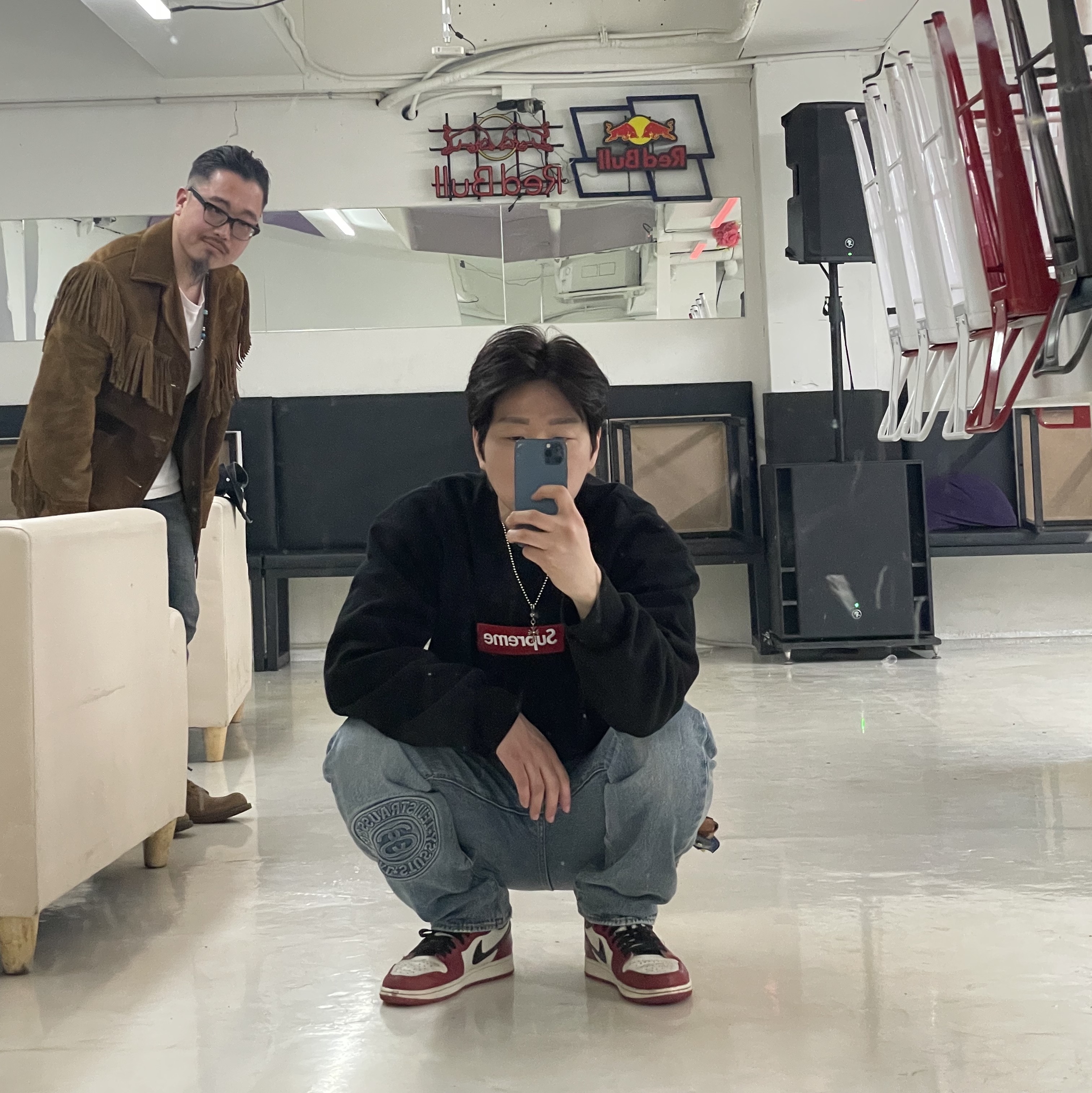 Stussy x Levi's Embossed 501 Jean Indigo, Supreme Box Logo Crewneck Black - 22FW 착용 스타일