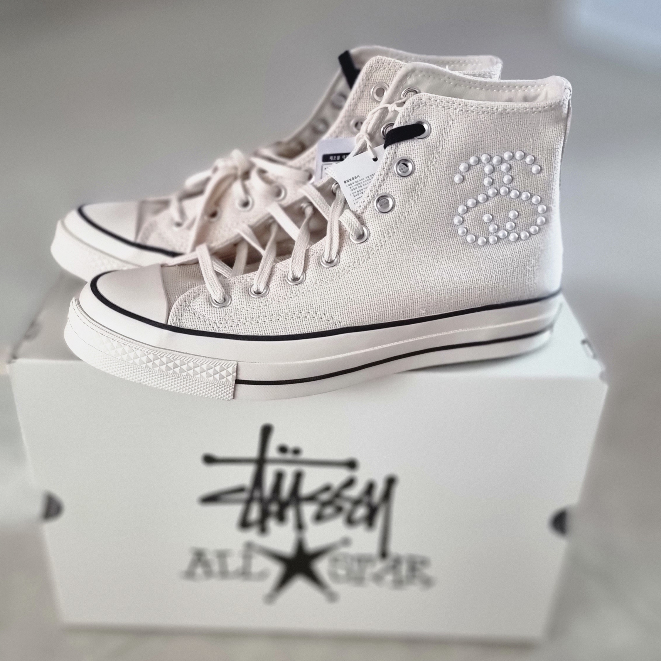 Converse x Stussy Chuck 70 High Natural Ivory 착용 스타일