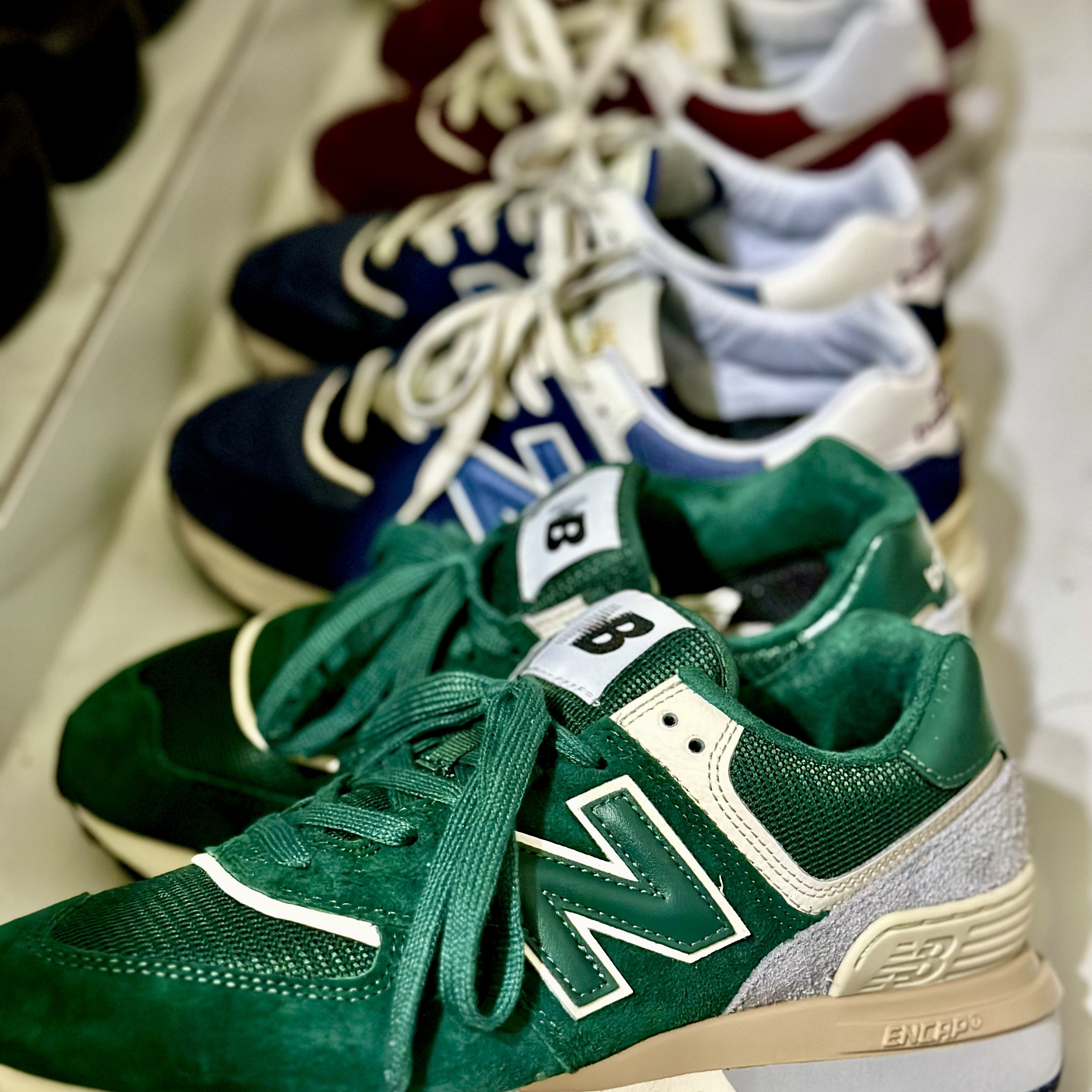 New Balance 574 Legacy Green 착용 스타일
