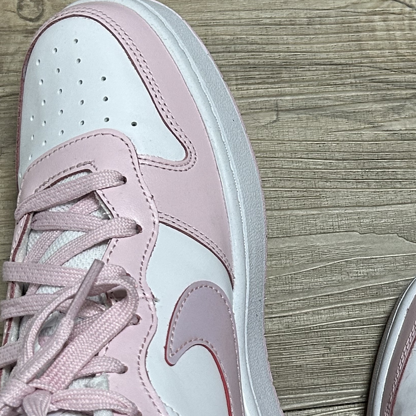 (GS) Nike Court Borough 2 SE White Pink Foam 착용 스타일 - 2