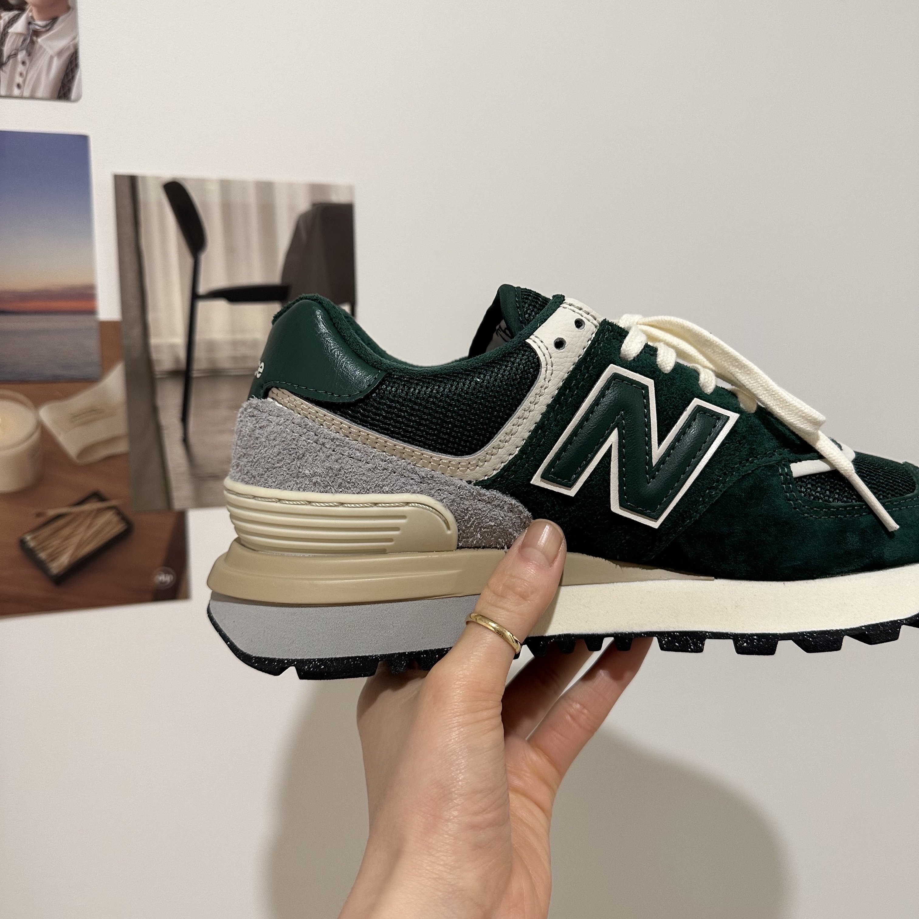 New Balance 574 Legacy Green 착용 스타일