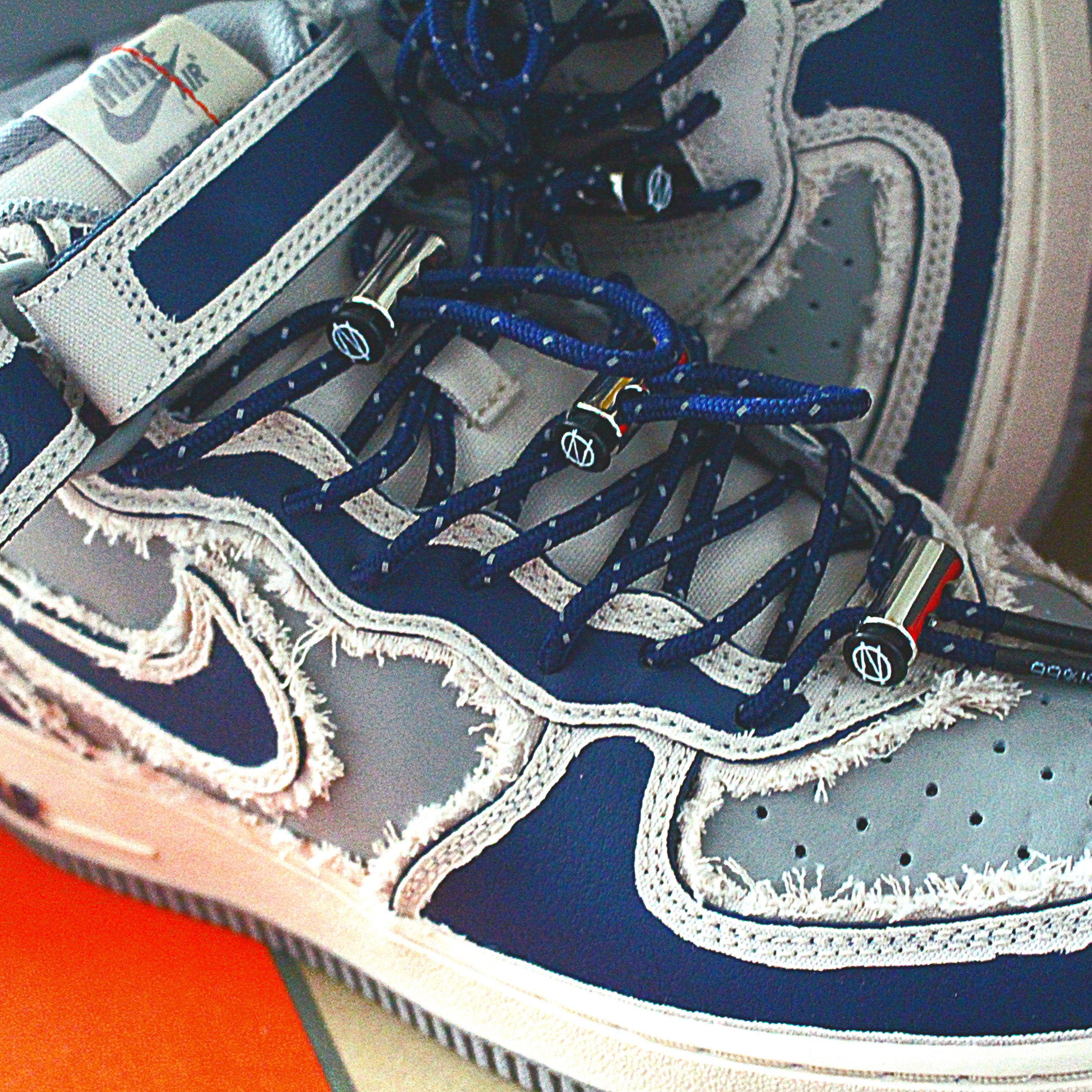 Nike Air Force 1 Mid '07 Pearl White 착용 스타일 - 1