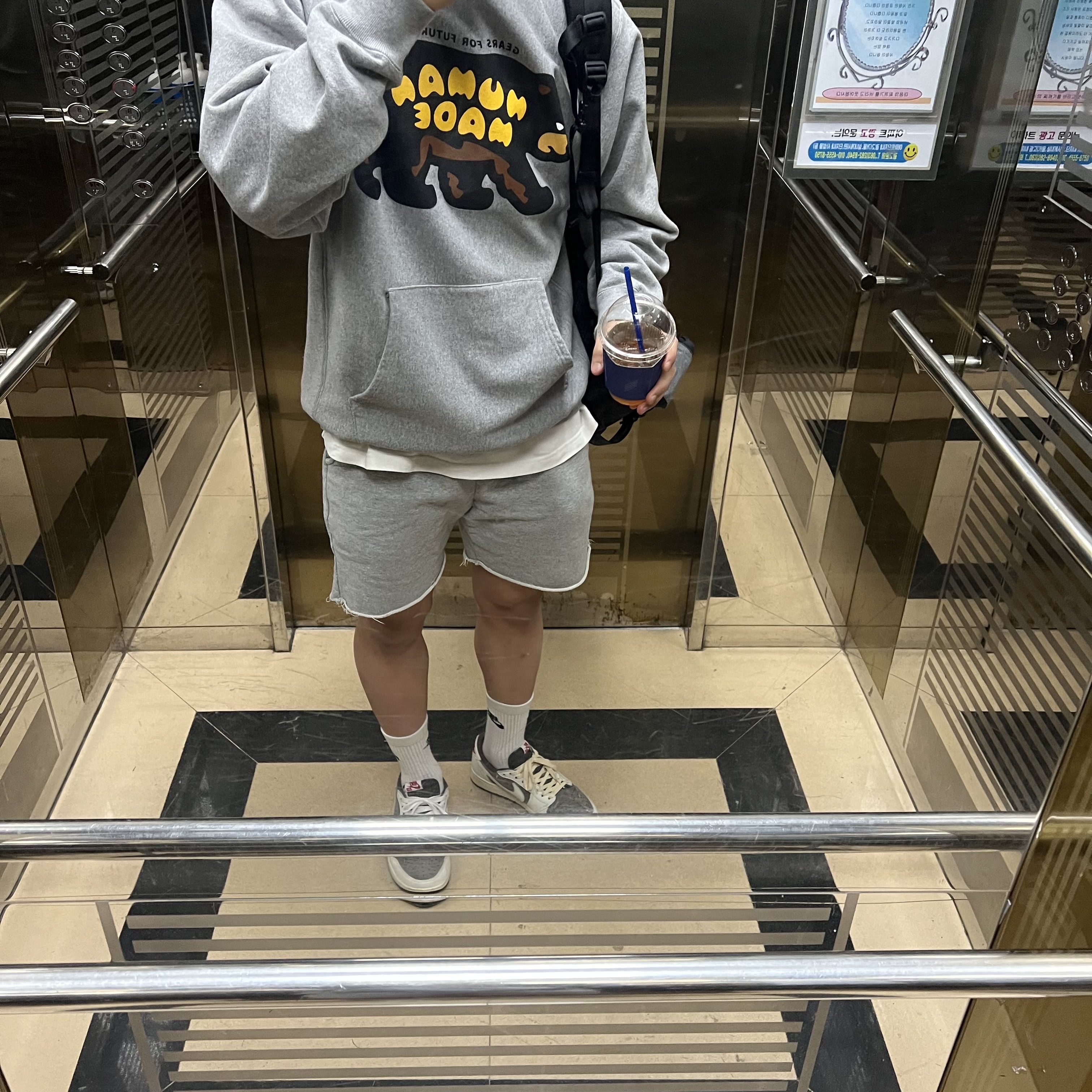 Human Made Heavyweight Hoodie #1 Gray 착용 스타일