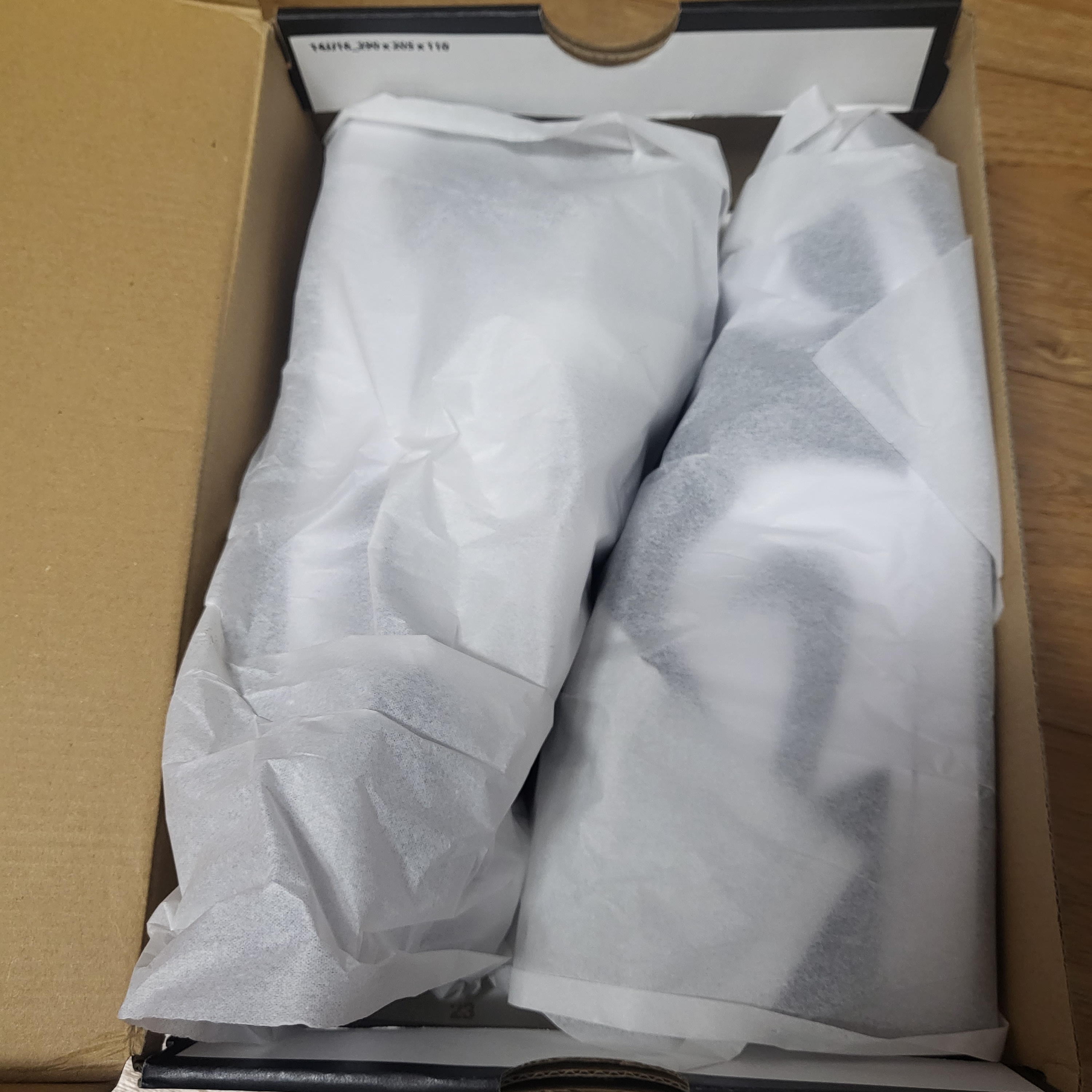 Jordan 1 Low Black Particle Grey 착용 스타일
