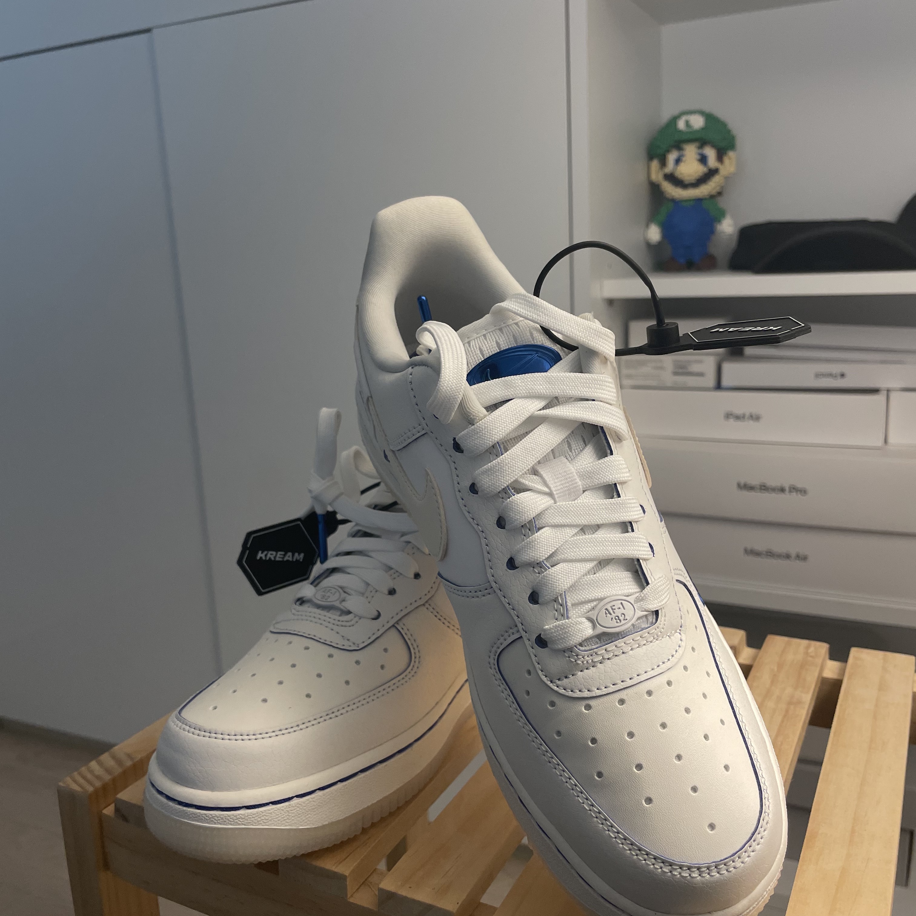 (W) Nike Air Force 1 '07 LX Game Royal Sail 착용 스타일 - 2