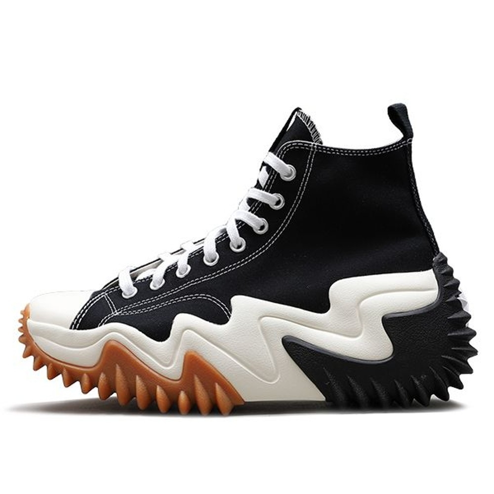 Converse Run Star Motion High Black, Maison Mihara Yasuhiro Peterson OG Sole Broken Low-top Sneakers Black 착용 스타일 - 2