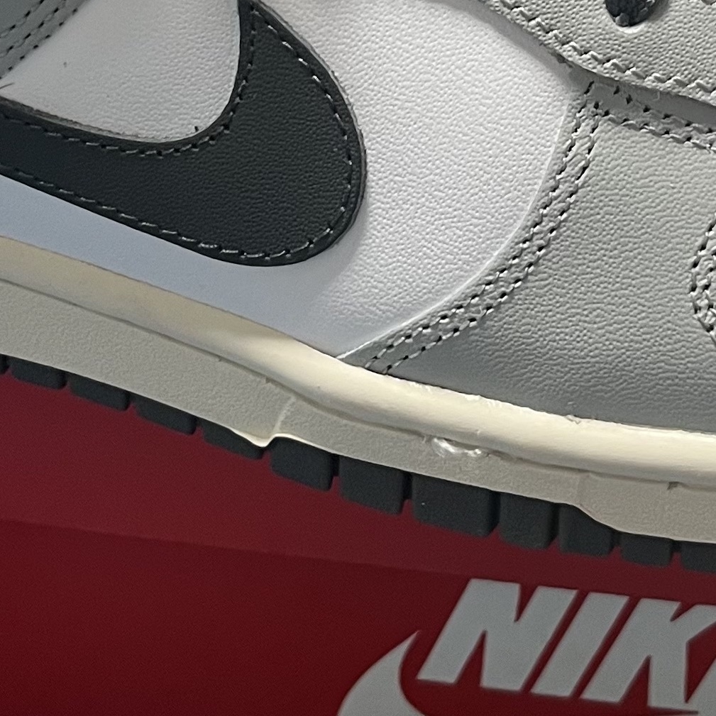 (W) Nike Dunk Low Light Smoke Grey 착용 스타일