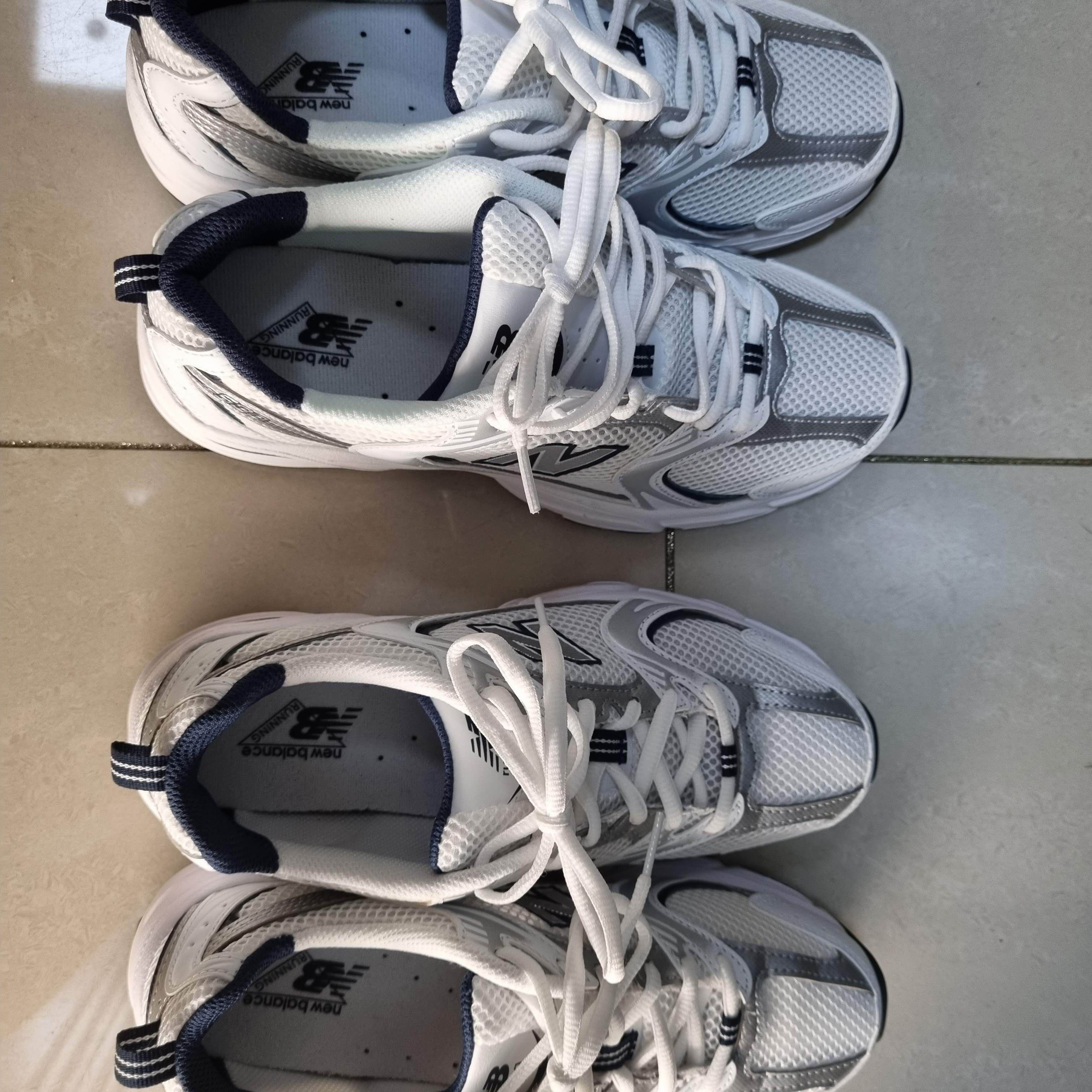 New Balance 530 White 착용 스타일 - 1