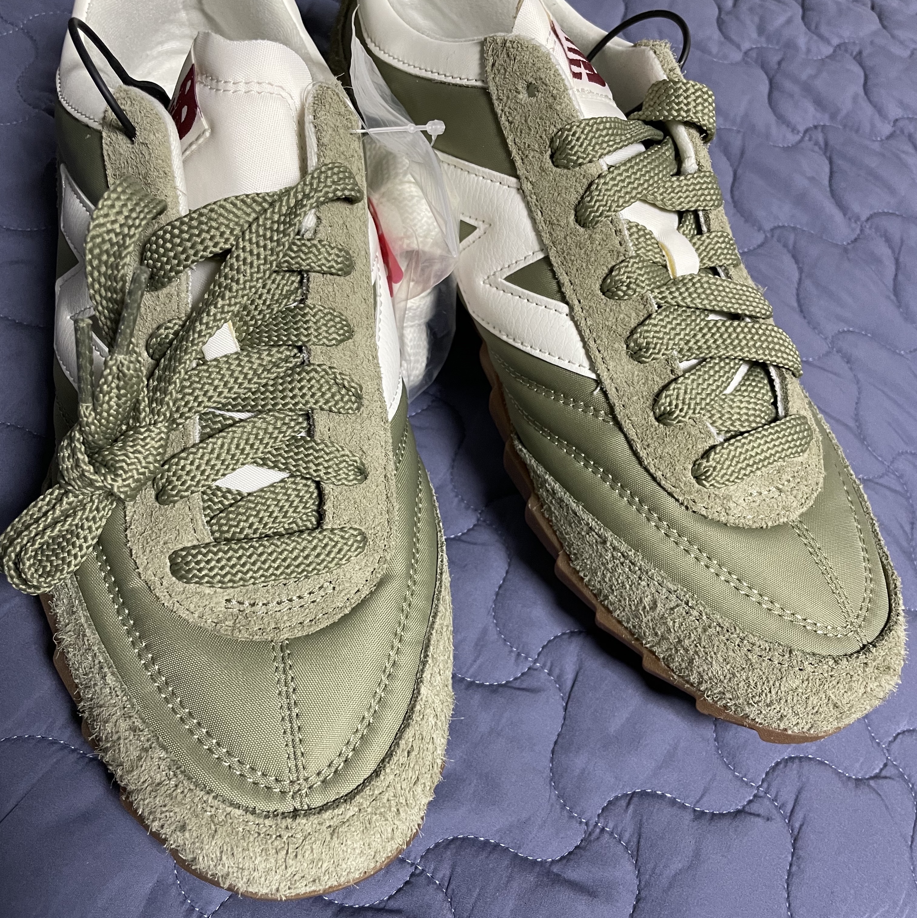 New Balance RC30 True Camo White 착용 스타일
