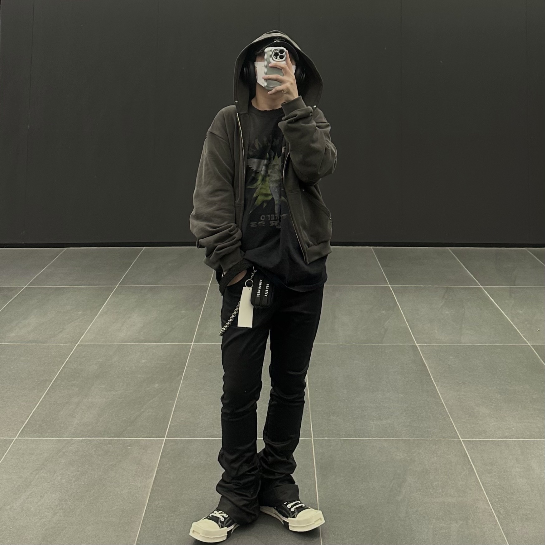 Converse x Drkshdw Turbodrk Chuck 70 Hi Black 착용 스타일
