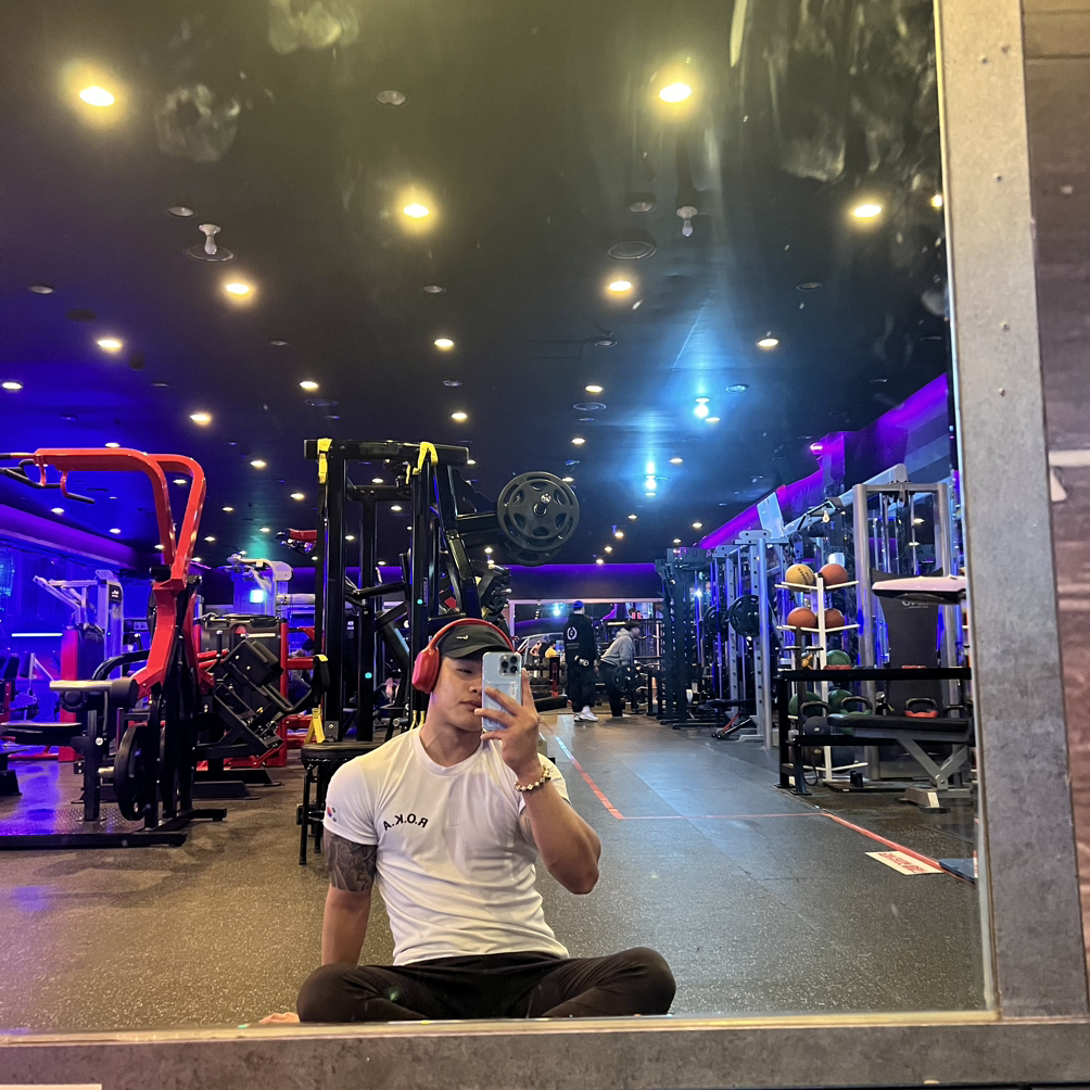 KREAM 프로필 이미지