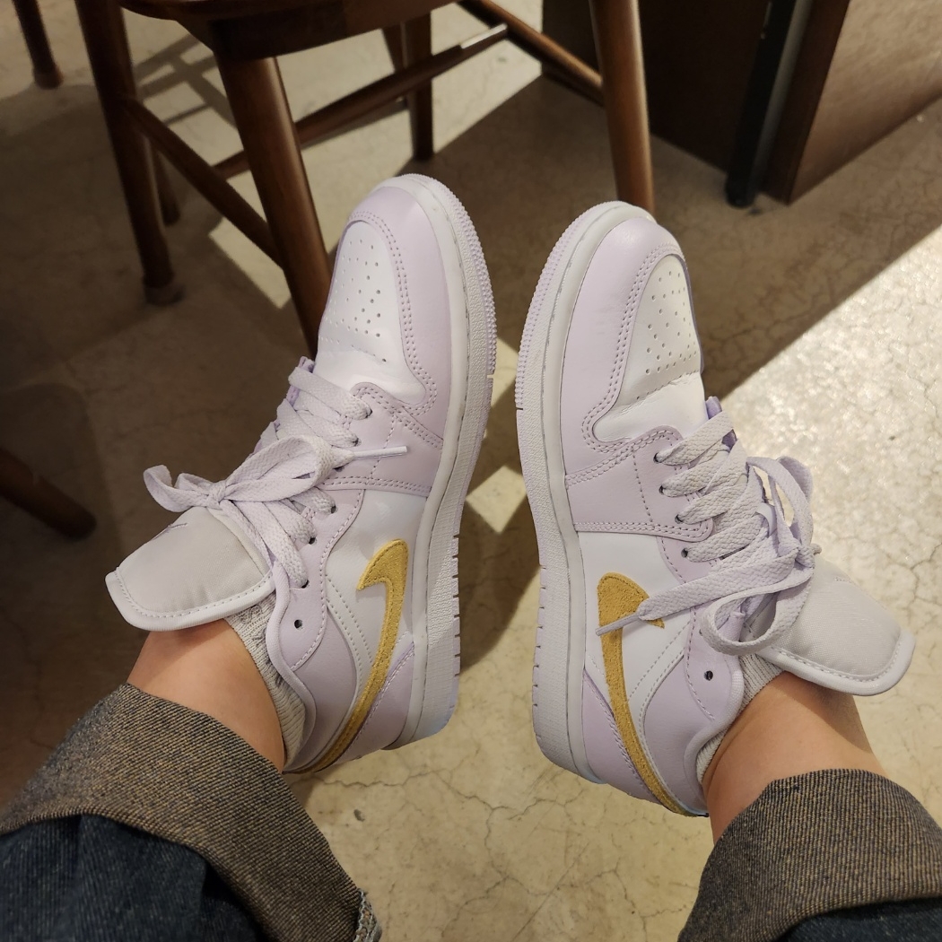 (W) Jordan 1 Low Barely Grape Lemon Wash 착용 스타일