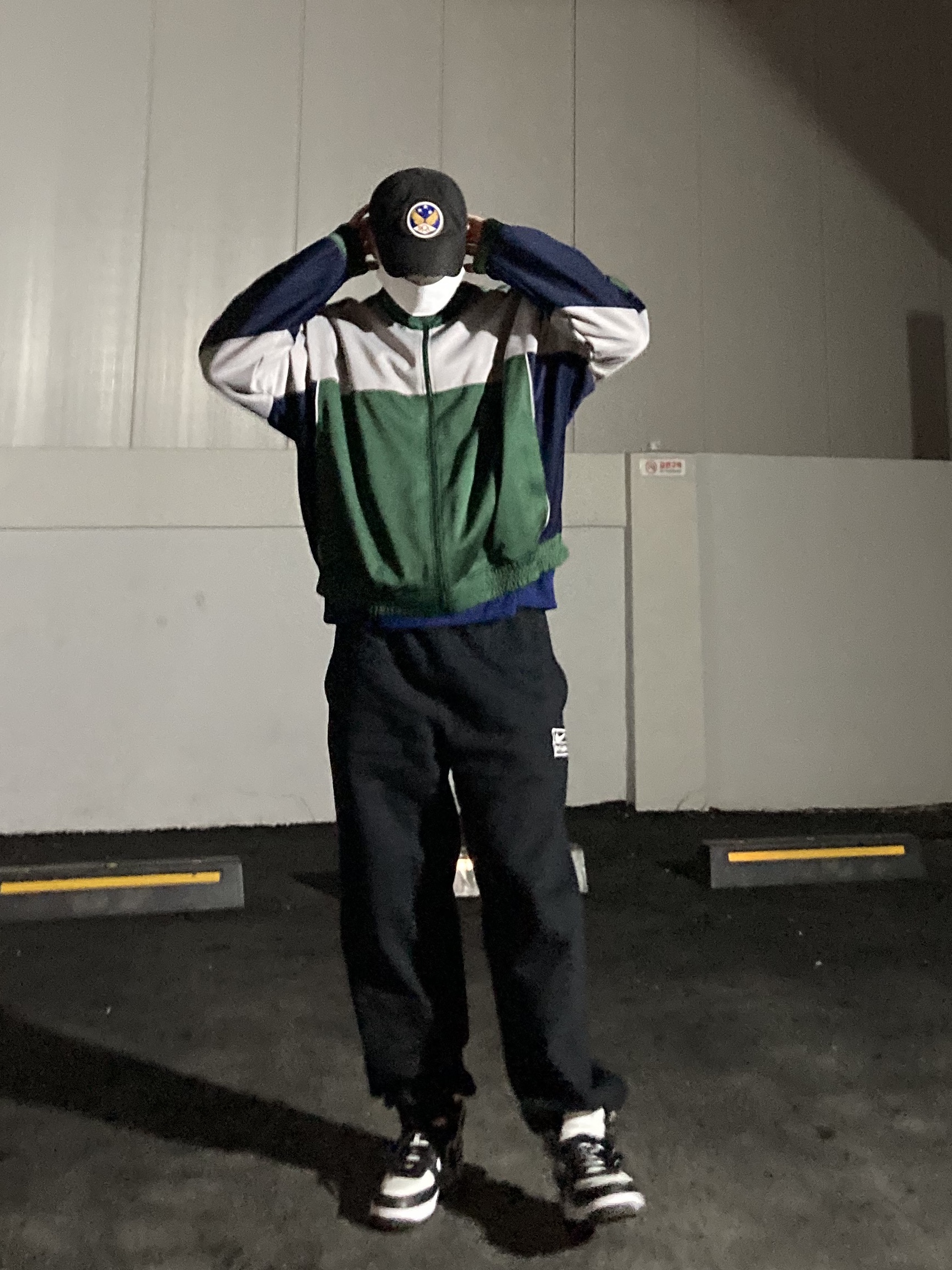 Double RL Garment Dyeing Twill Ball Cap Black, Nike x Stussy Air Force 1 '07 Mid SP Black and Light Bone 착용 스타일 - 4