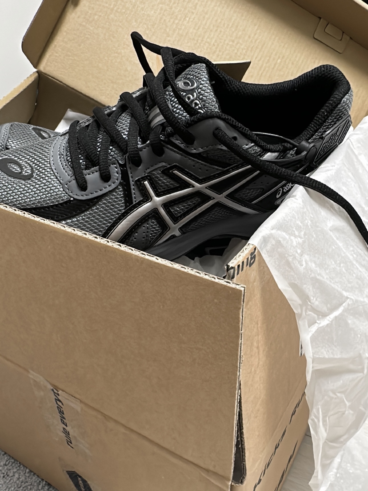 Asics Jog 100 S Steel Grey - 2E Wide 착용 스타일 - 1