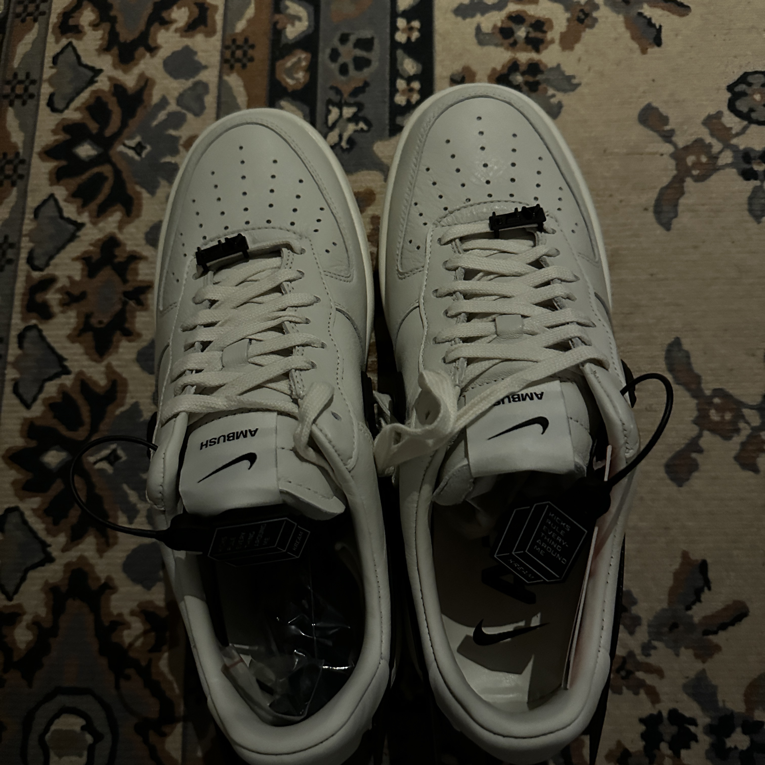 Nike x Ambush Air Force 1 Low SP Phantom 착용 스타일 - 3